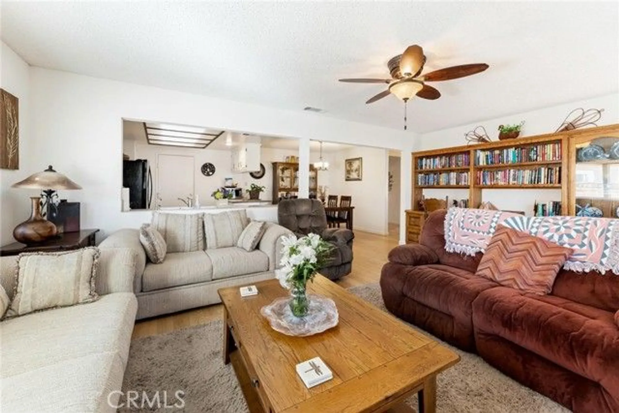 Property Slideshow image 23 of 39 | 2059 silver oak way, Hemet, CA, 92545