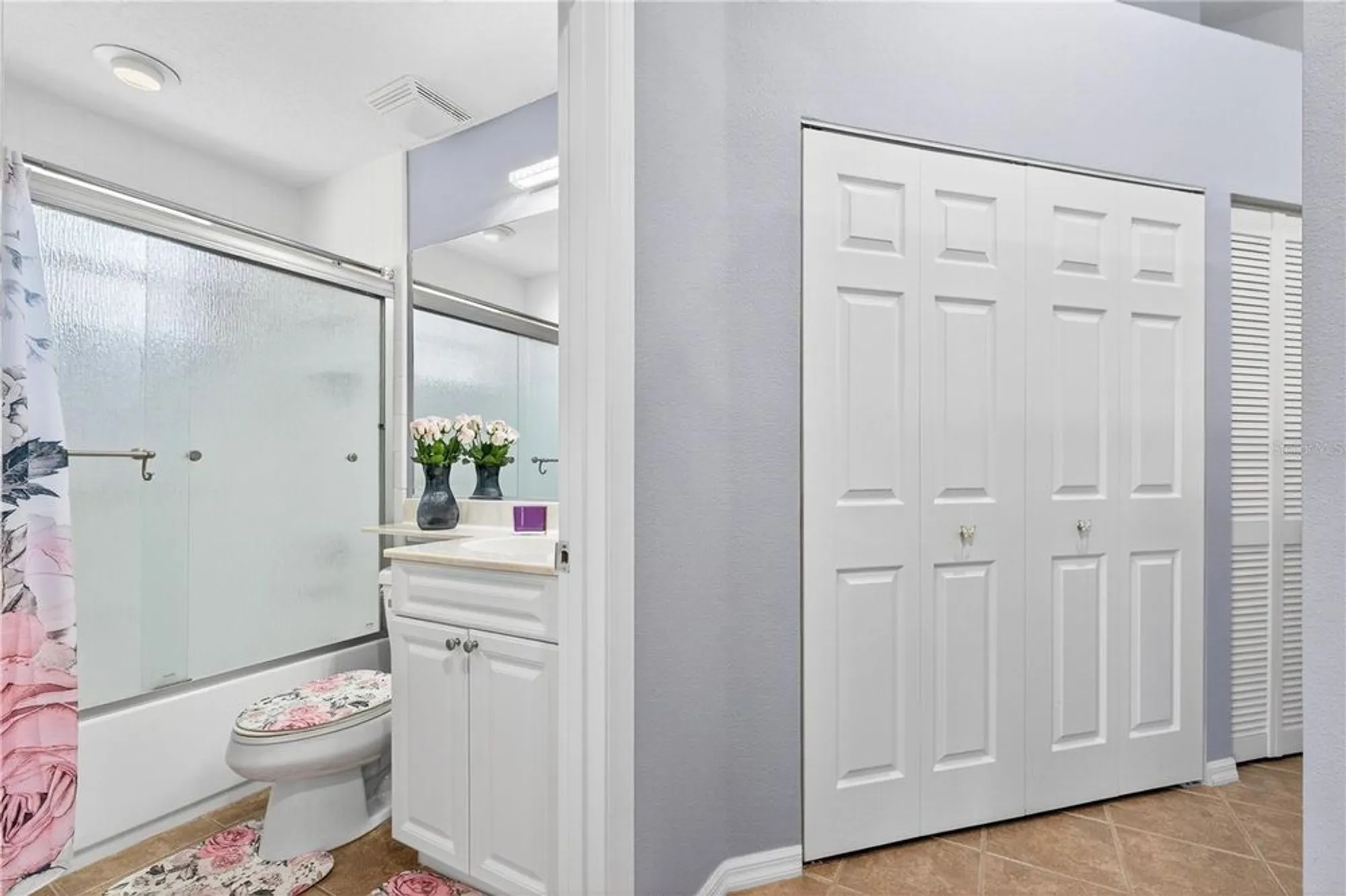 Property Slideshow image 18 of 45 | 5336 edgewater way, Oxford, FL, 34484