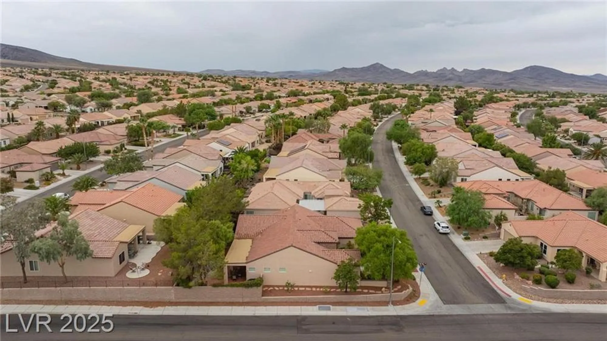 Property Slideshow image 41 of 43 | 2120 twin falls dr, Henderson, NV, 89044