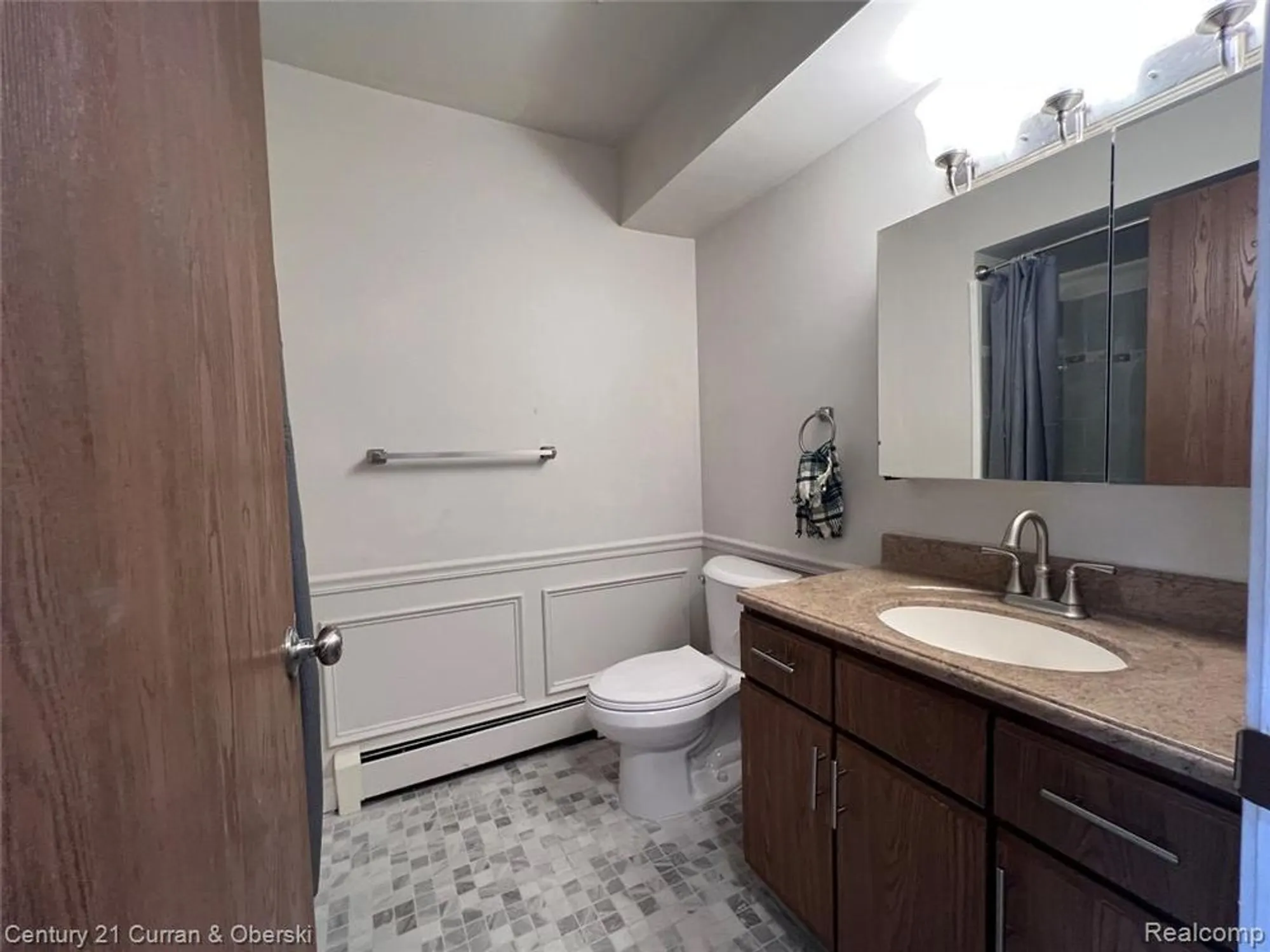 Property Slideshow image 15 of 28 | 61958 ticonderoga dr, South Lyon, MI, 48178