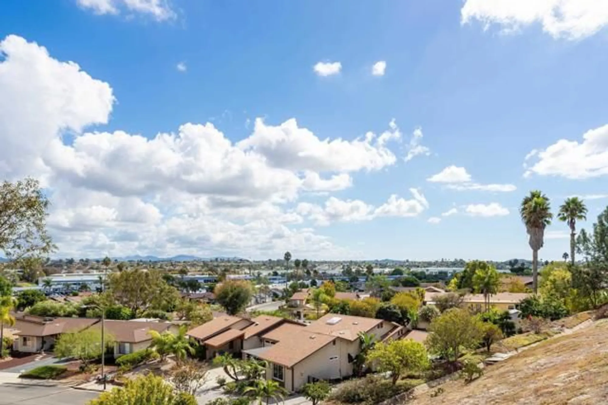 Property Slideshow image 24 of 25 | 1540 highridge dr, Oceanside, CA, 92056