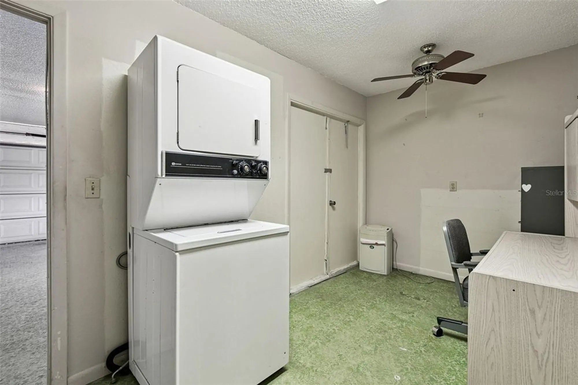 Property Slideshow image 43 of 100 | 1803 pineapple palm ct, Sun City Center, FL, 33573