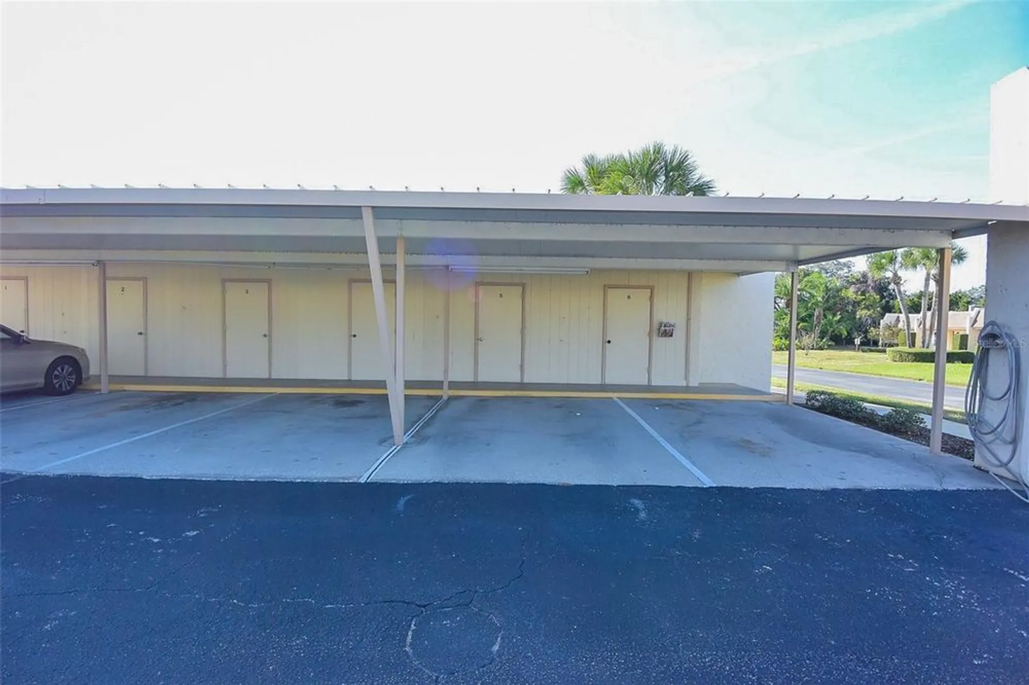 Property Slideshow image 20 of 20 | 11110 carriage hill dr apt 5, Port Richey, FL, 34668