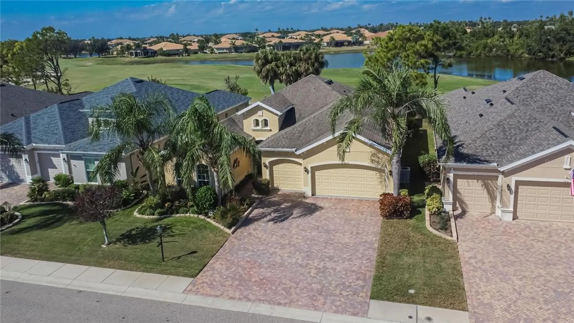 Property Slideshow image 61 of 88 | 1616 emerald dunes dr, Sun City Center, FL, 33573