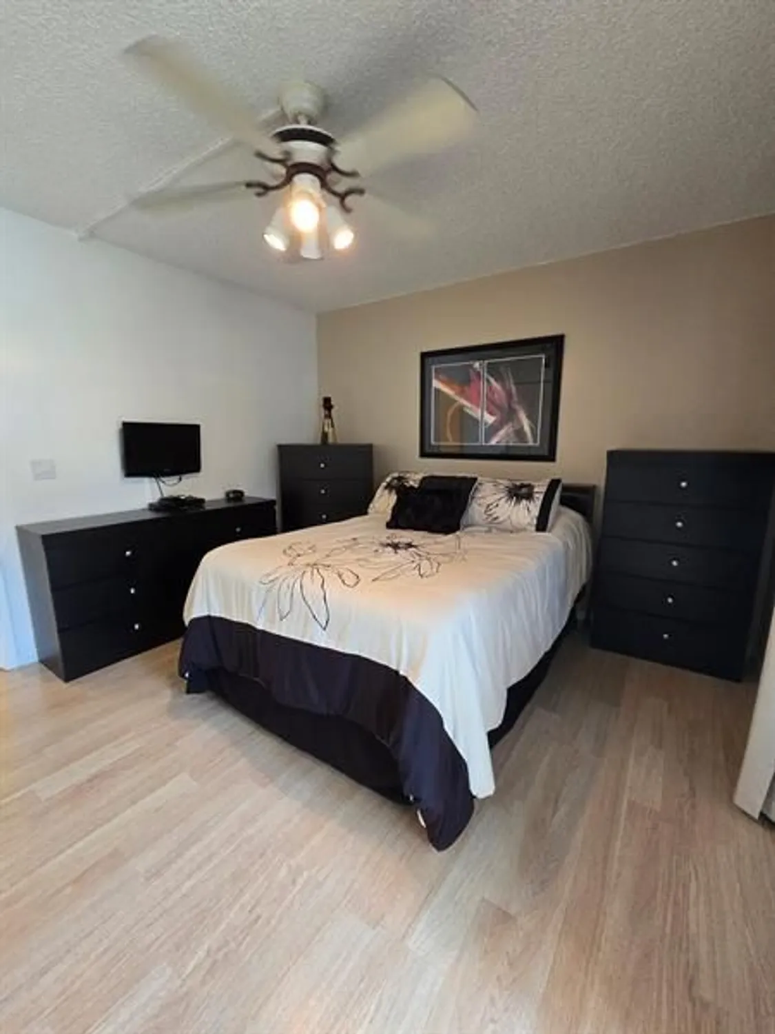 Property Slideshow image 9 of 66 | 30 islewood b # 30, Deerfield Beach, FL, 33442