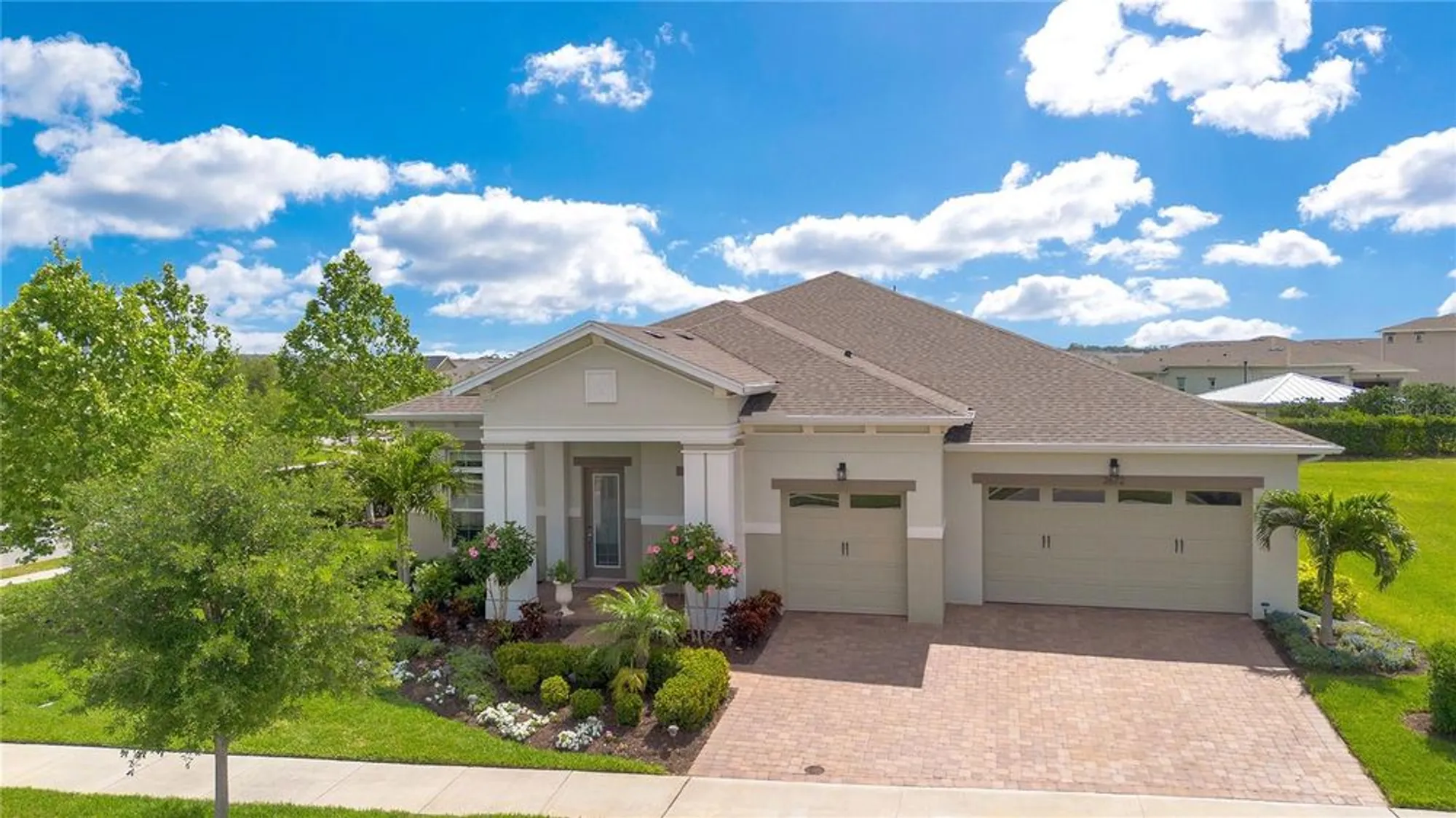 Property Slideshow image 3 of 77 | 2672 meadowedge loop, Saint Cloud, FL, 34772