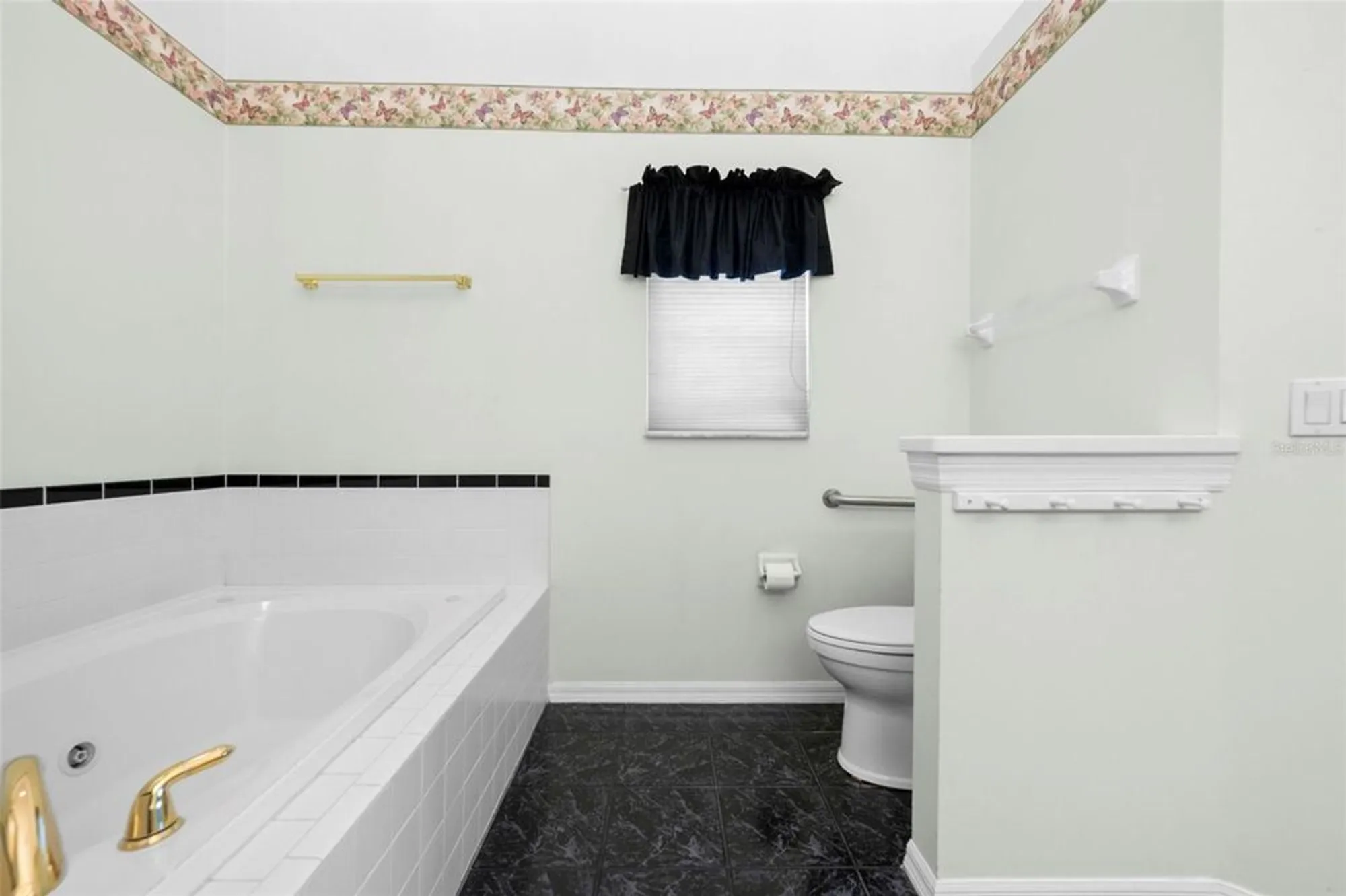 Property Slideshow image 38 of 55 | 11231 sun tree rd, Hudson, FL, 34667