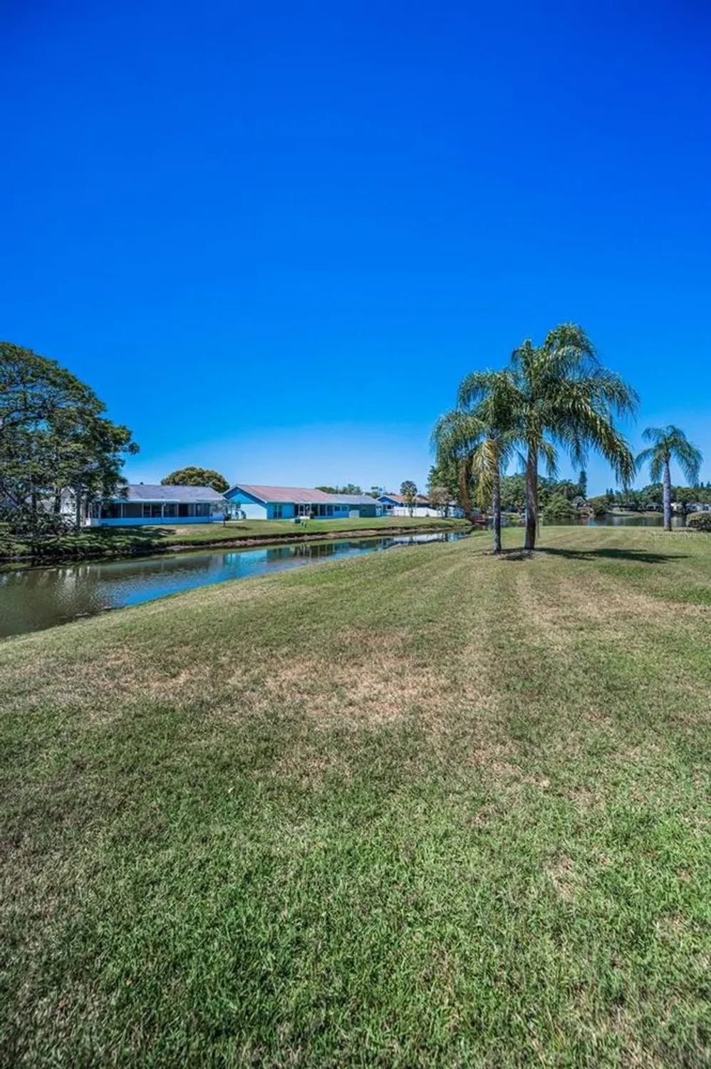 Property Slideshow image 8 of 89 | 3847 lighthouse way # 3847, New Port Richey, FL, 34652