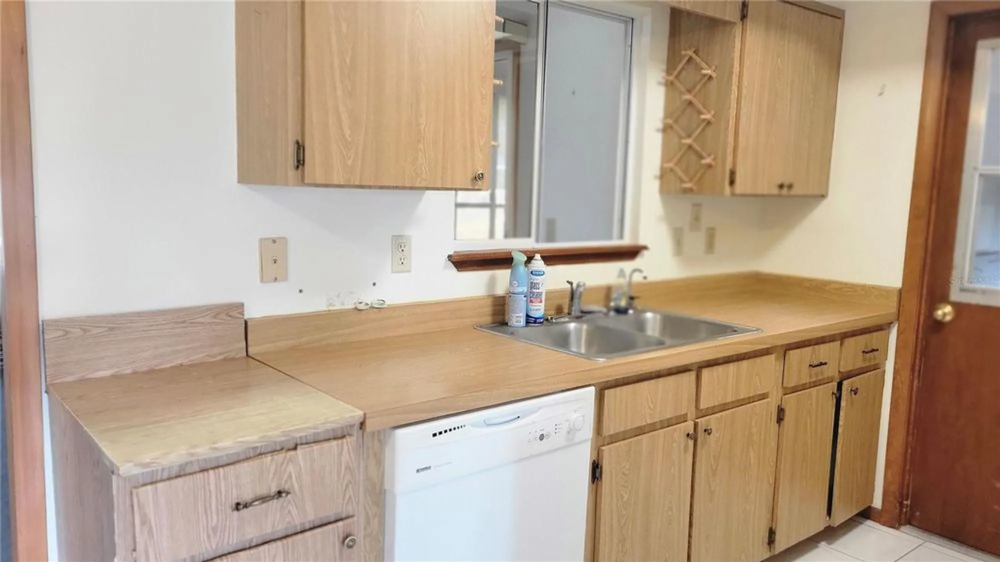 Property Slideshow image 3 of 10 | 10838 sw 78th ct, Ocala, FL, 34476