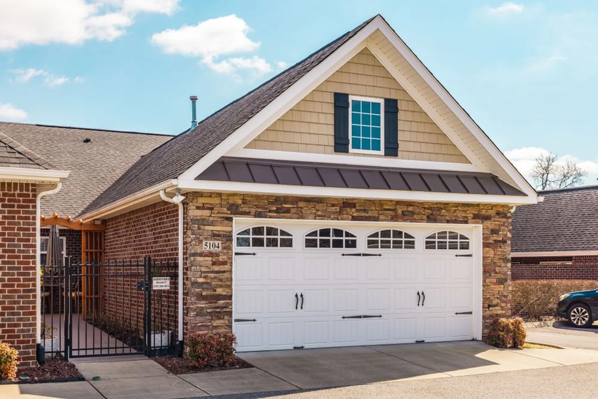 Property Slideshow image 2 of 68 | 395 devon chase hl unit 5104, Gallatin, TN, 37066