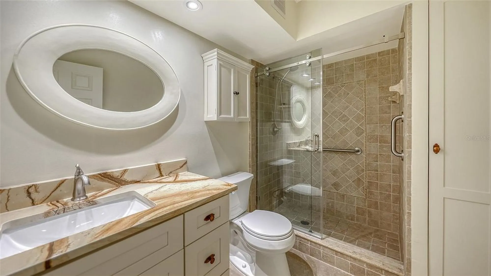 Property Slideshow image 51 of 91 | 225 hourglass way apt 103, Sarasota, FL, 34242