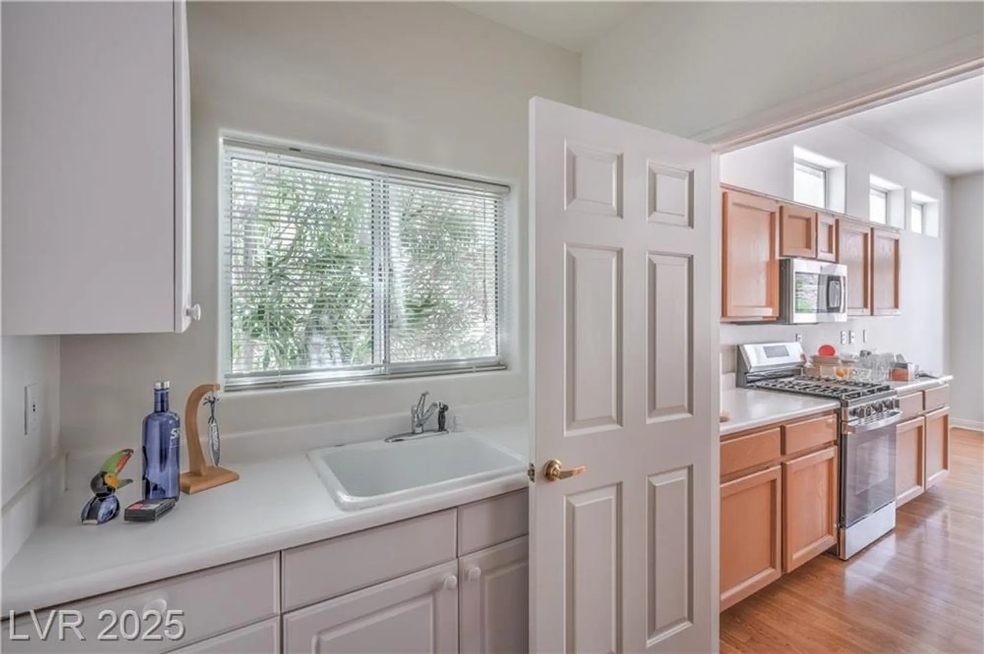 Property Slideshow image 18 of 34 | 2413 rockford st, Las Vegas, NV, 89134