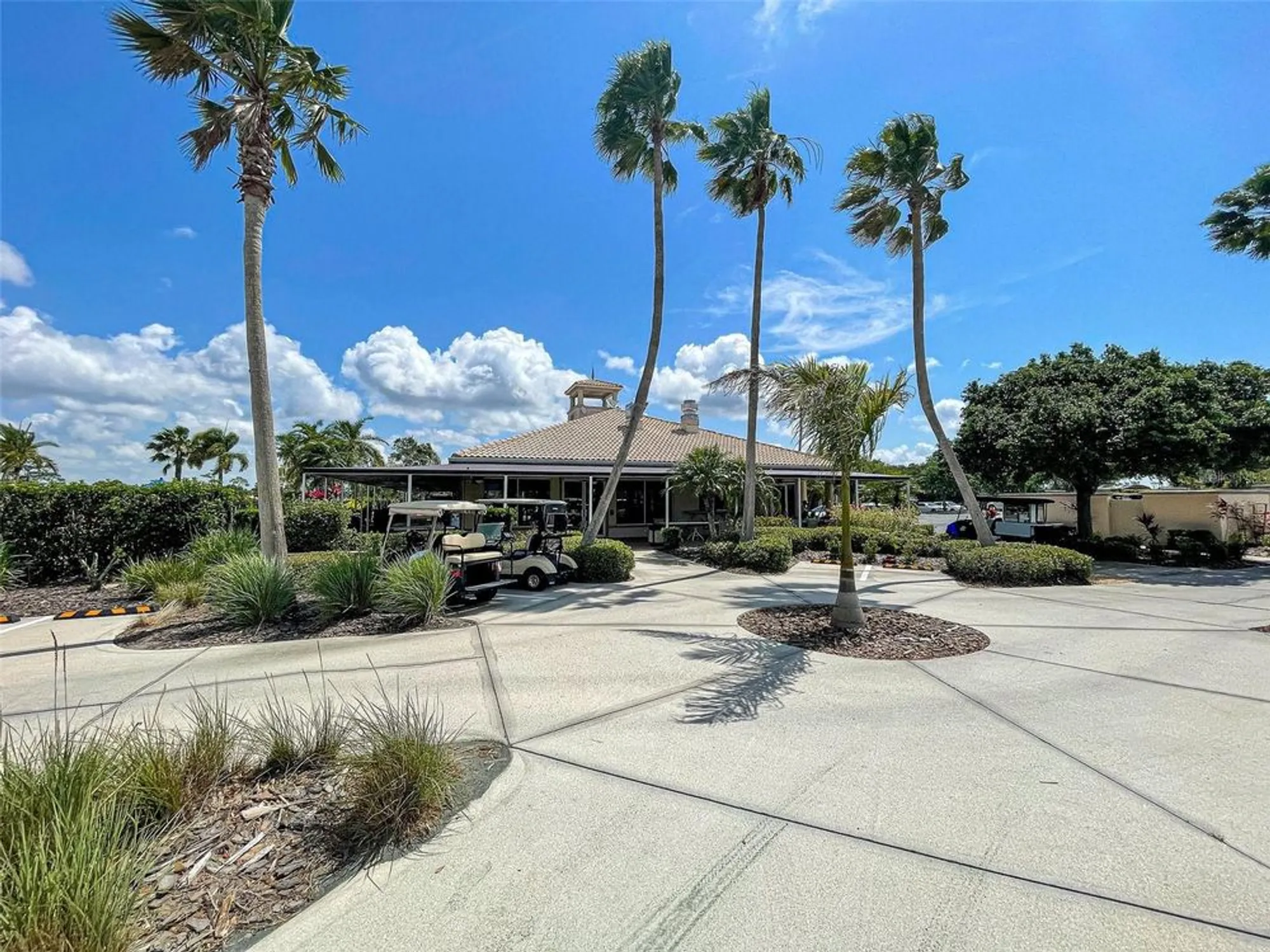 Property Slideshow image 57 of 63 | 4911 whispering oaks dr, North Port, FL, 34287