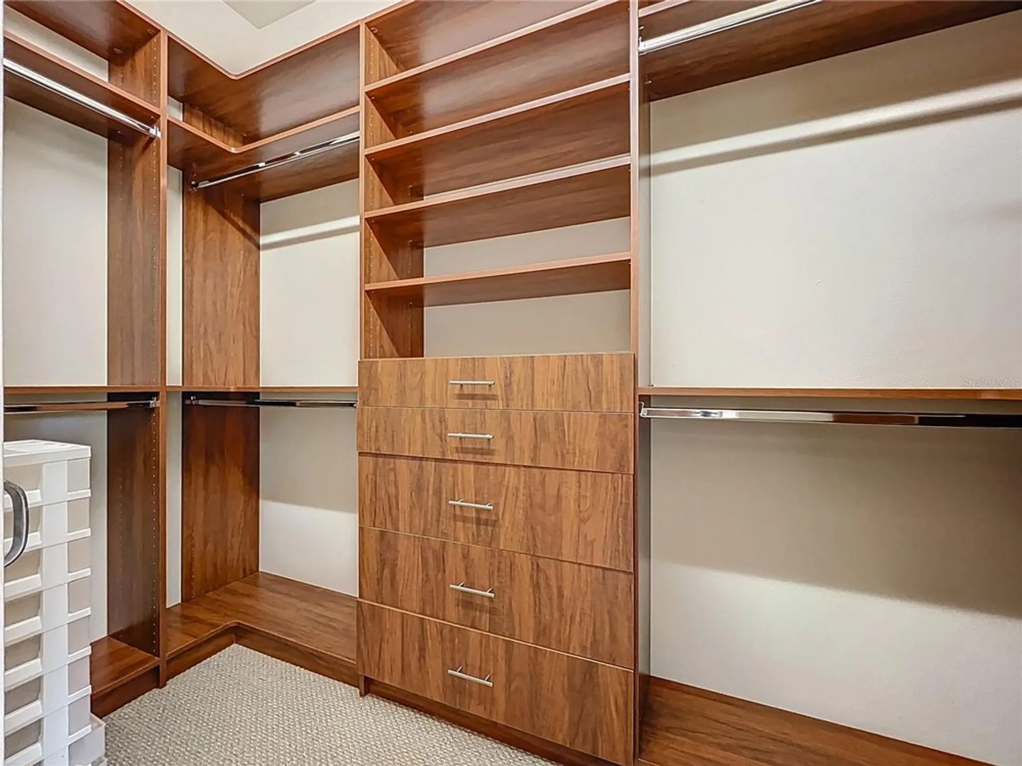 Property Slideshow image 27 of 80 | 16113 cape coral dr, Wimauma, FL, 33598