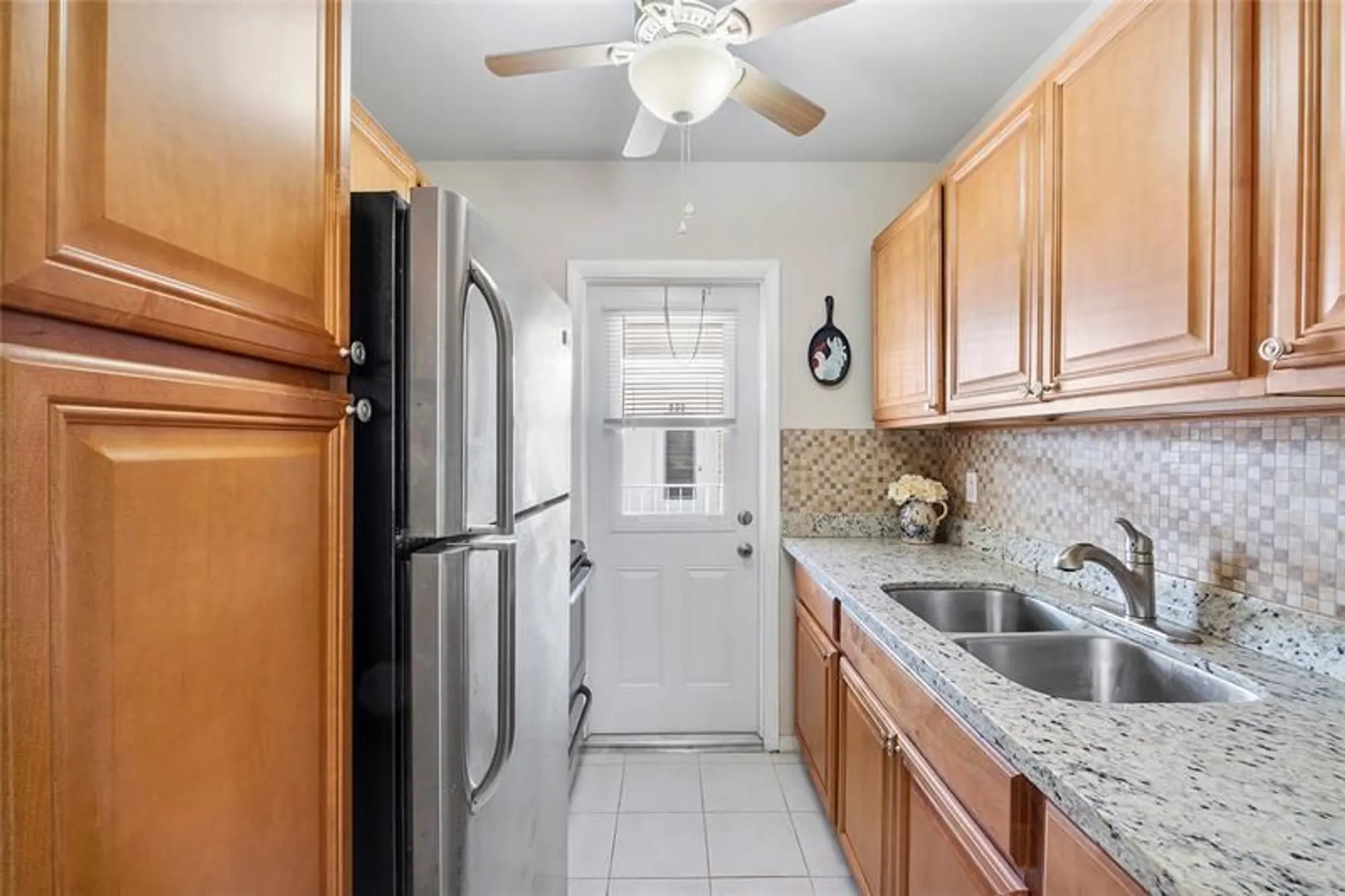 Property Slideshow image 6 of 43 | 2501 w golf blvd 229, Pompano Beach, FL, 33064