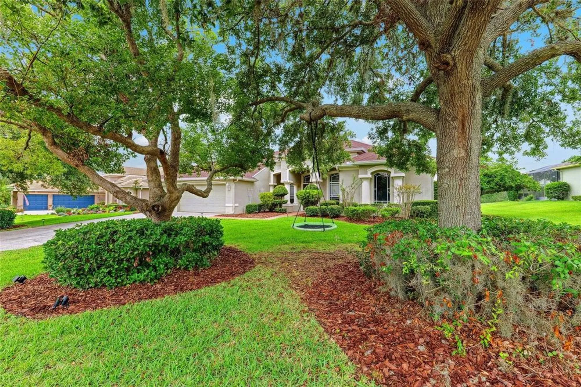 Property Slideshow image 5 of 52 | 13049 thoroughbred dr, Dade City, FL, 33525