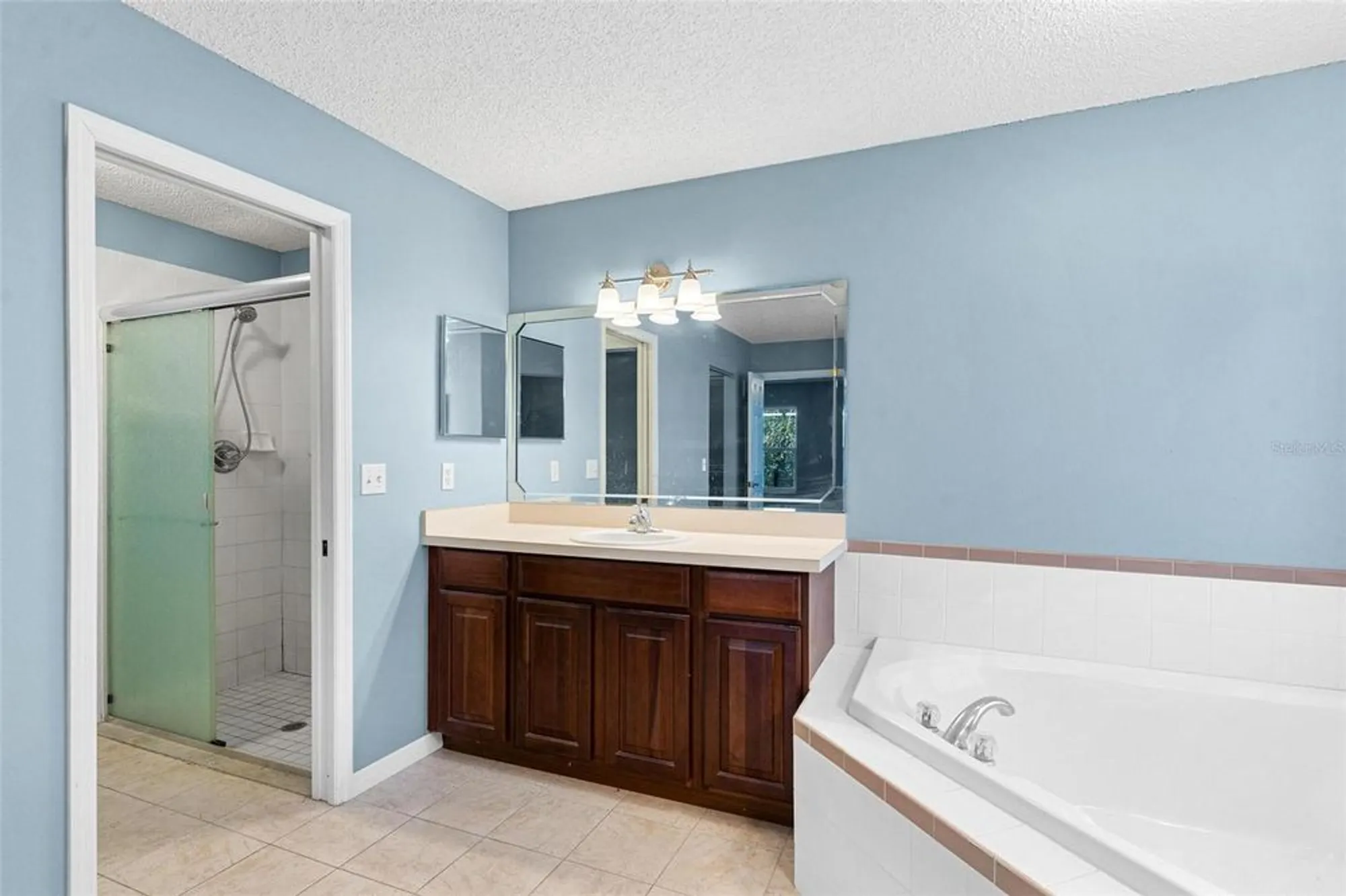 Property Slideshow image 17 of 31 | 1009 forest breeze path, Leesburg, FL, 34748