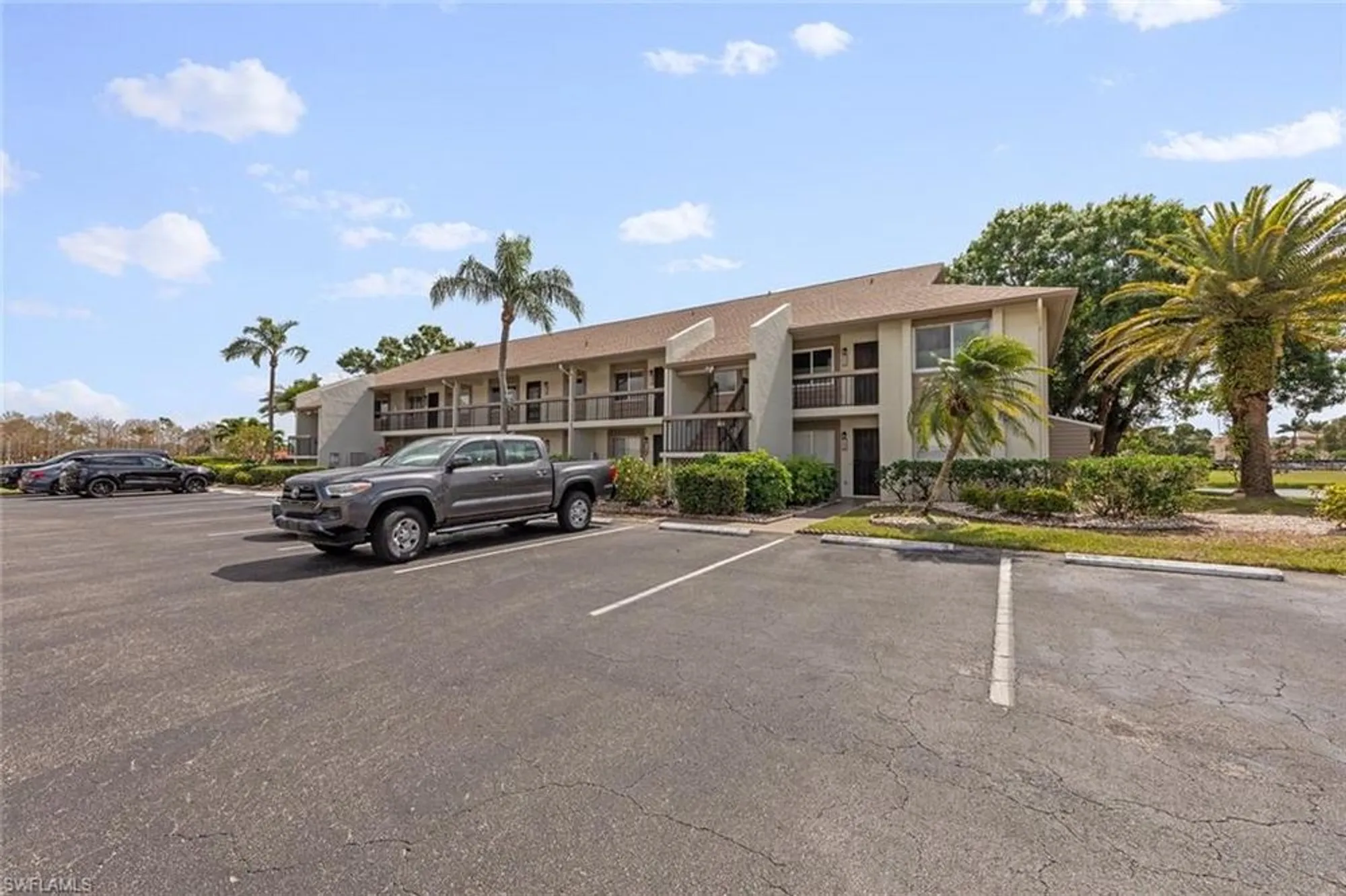Property Slideshow image 31 of 45 | 13110 white marsh ln apt 203, Fort Myers, FL, 33912