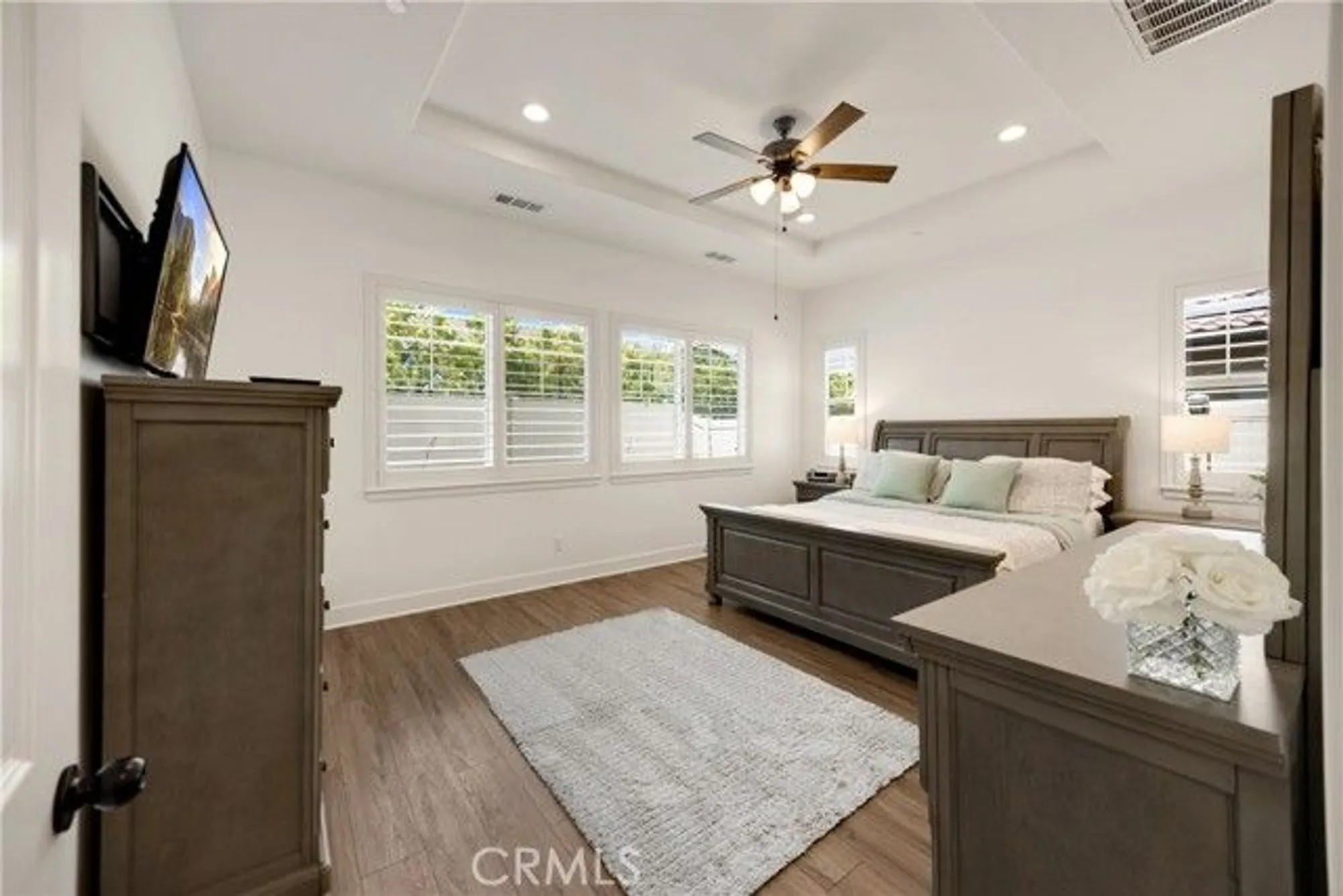 Property Slideshow image 36 of 68 | 11638 oakton way, Corona, CA, 92883