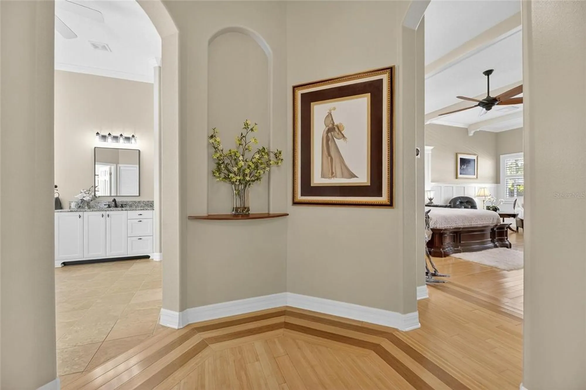 Property Slideshow image 19 of 94 | 539 islebay dr, Apollo Beach, FL, 33572
