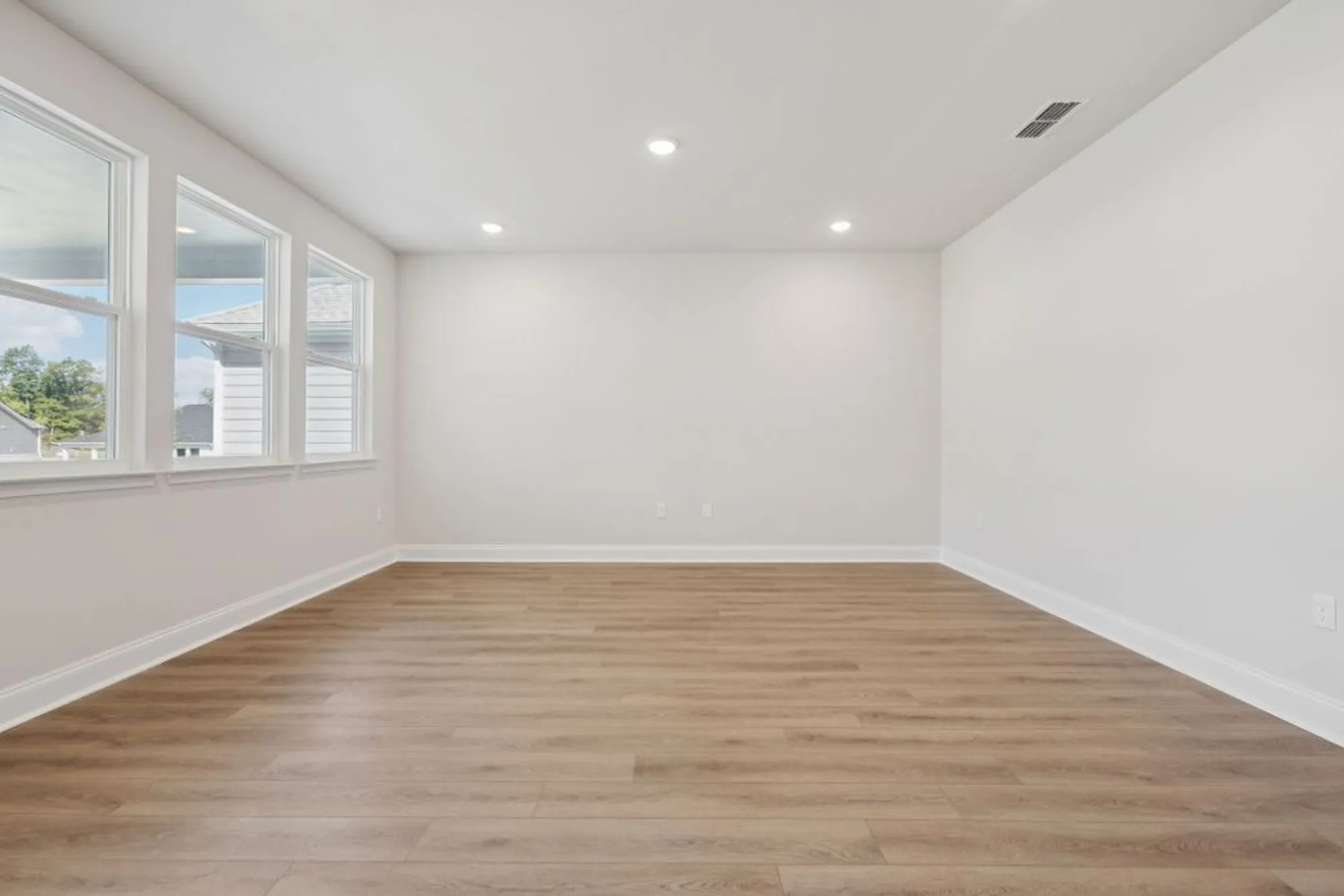 Property Slideshow image 7 of 48 | 2836 bison ct, Antioch, TN, 37013