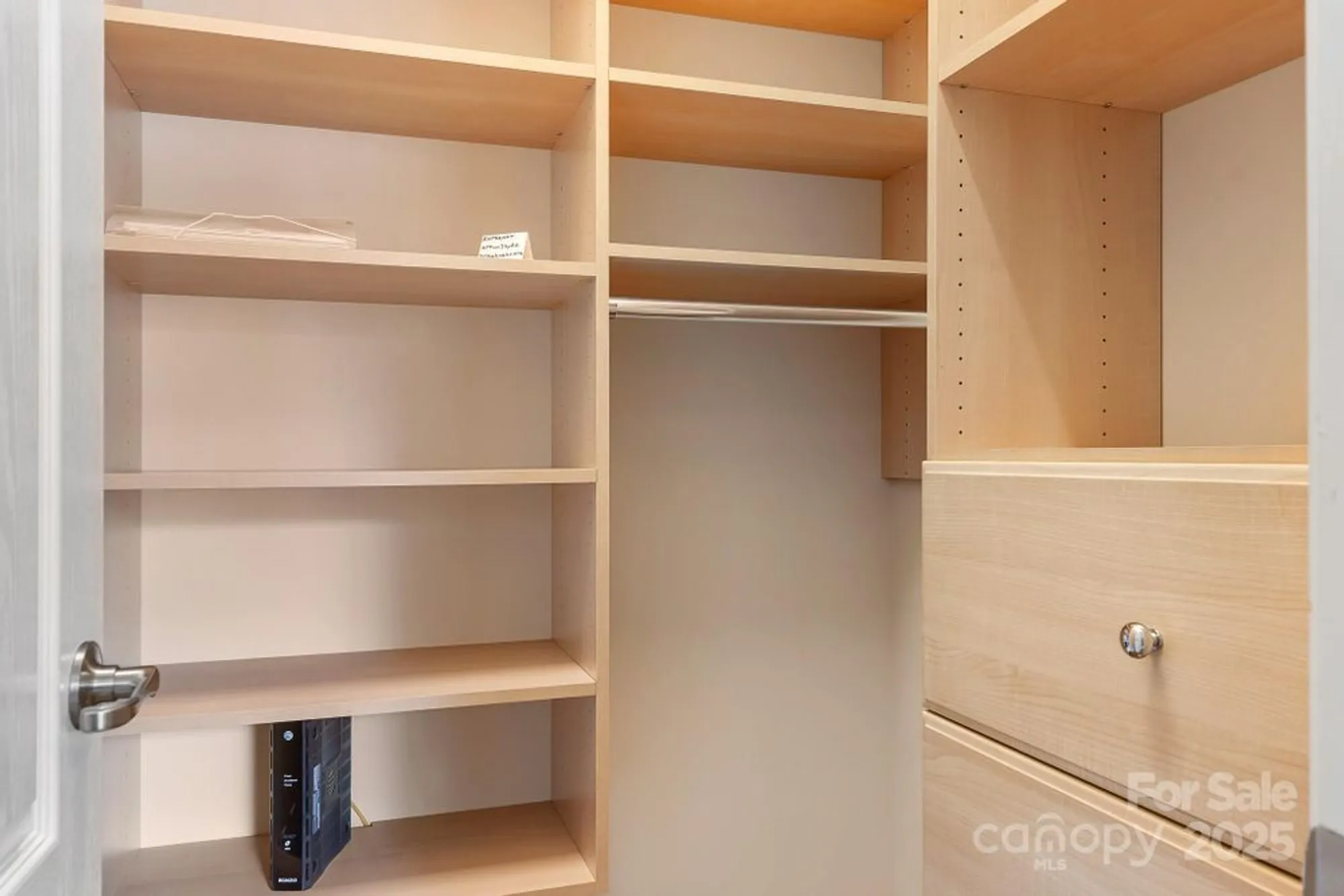 Property Slideshow image 22 of 41 | 18119 coulter pkwy, Cornelius, NC, 28031