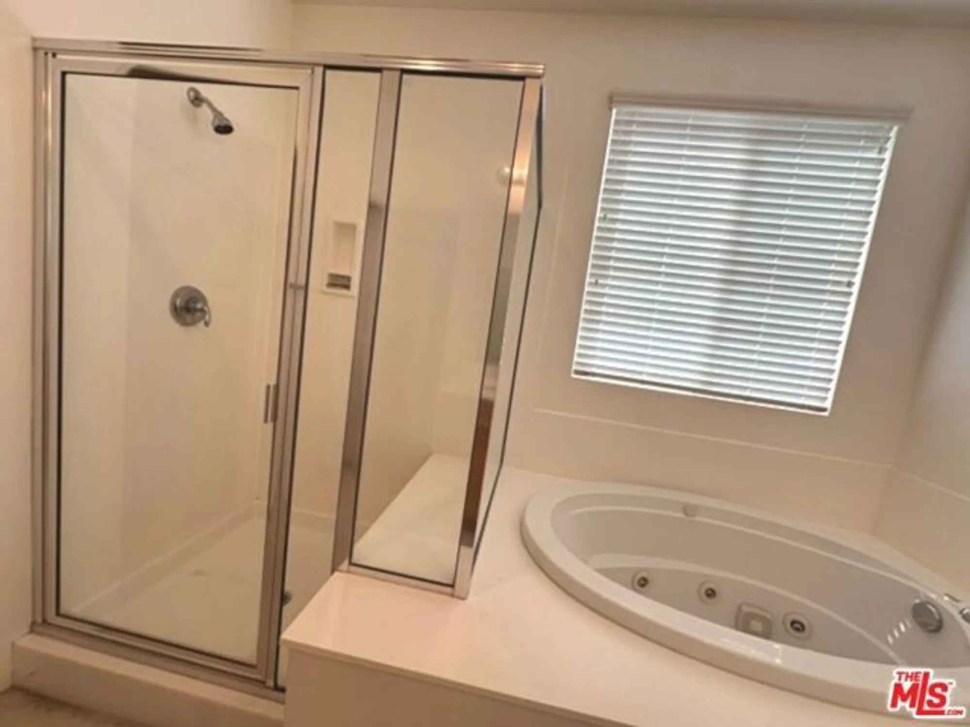 Property Slideshow image 19 of 34 | 193 kettle crk, Beaumont, CA, 92223