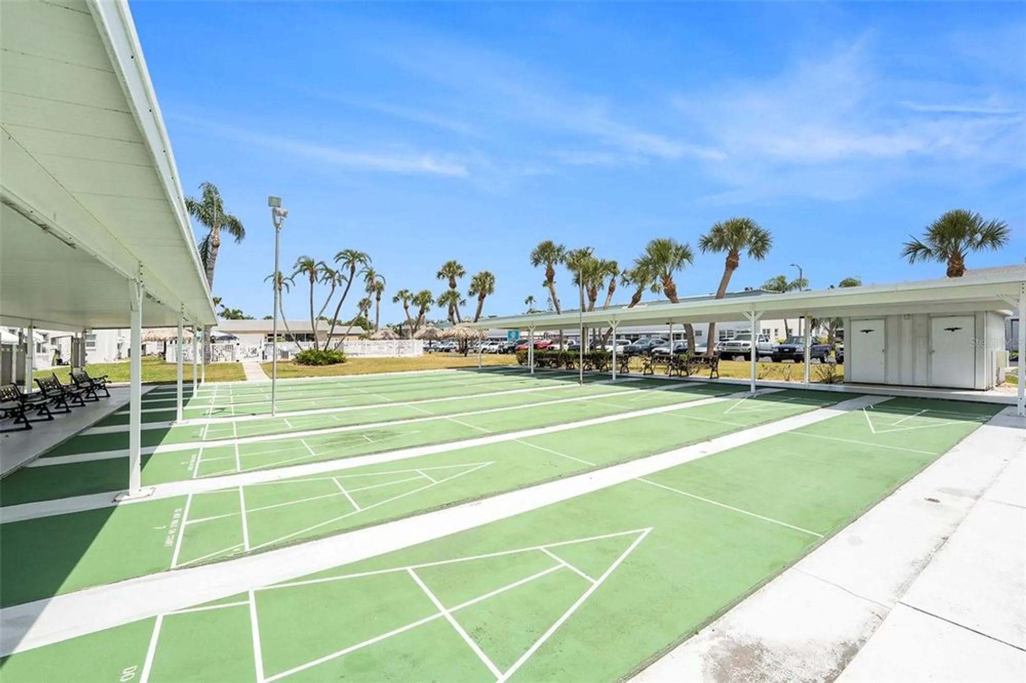 Property Slideshow image 29 of 31 | 5216 81st st n apt 2, St Petersburg, FL, 33709