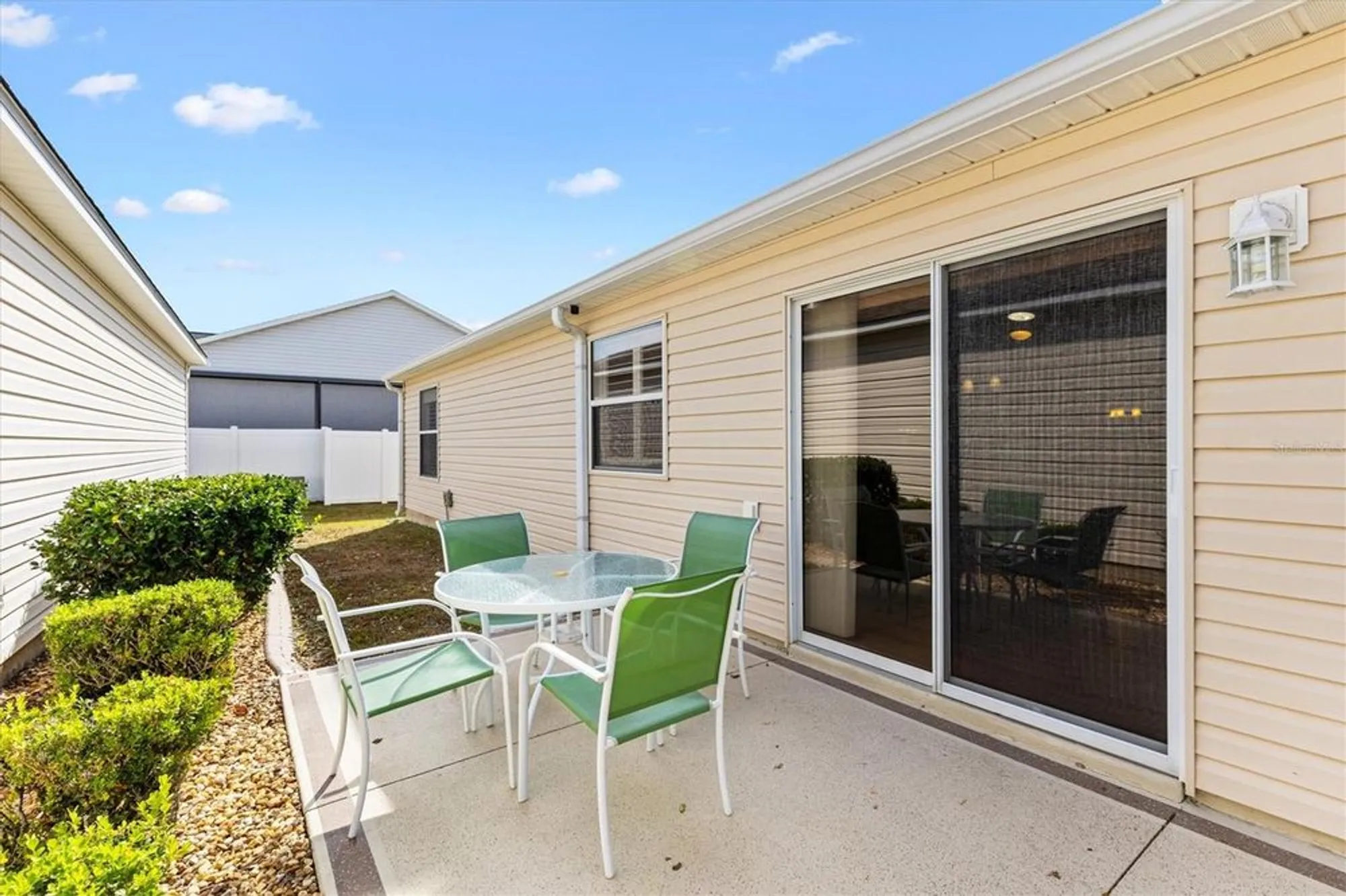 Property Slideshow image 22 of 24 | 2565 errol ter, The Villages, FL, 32162