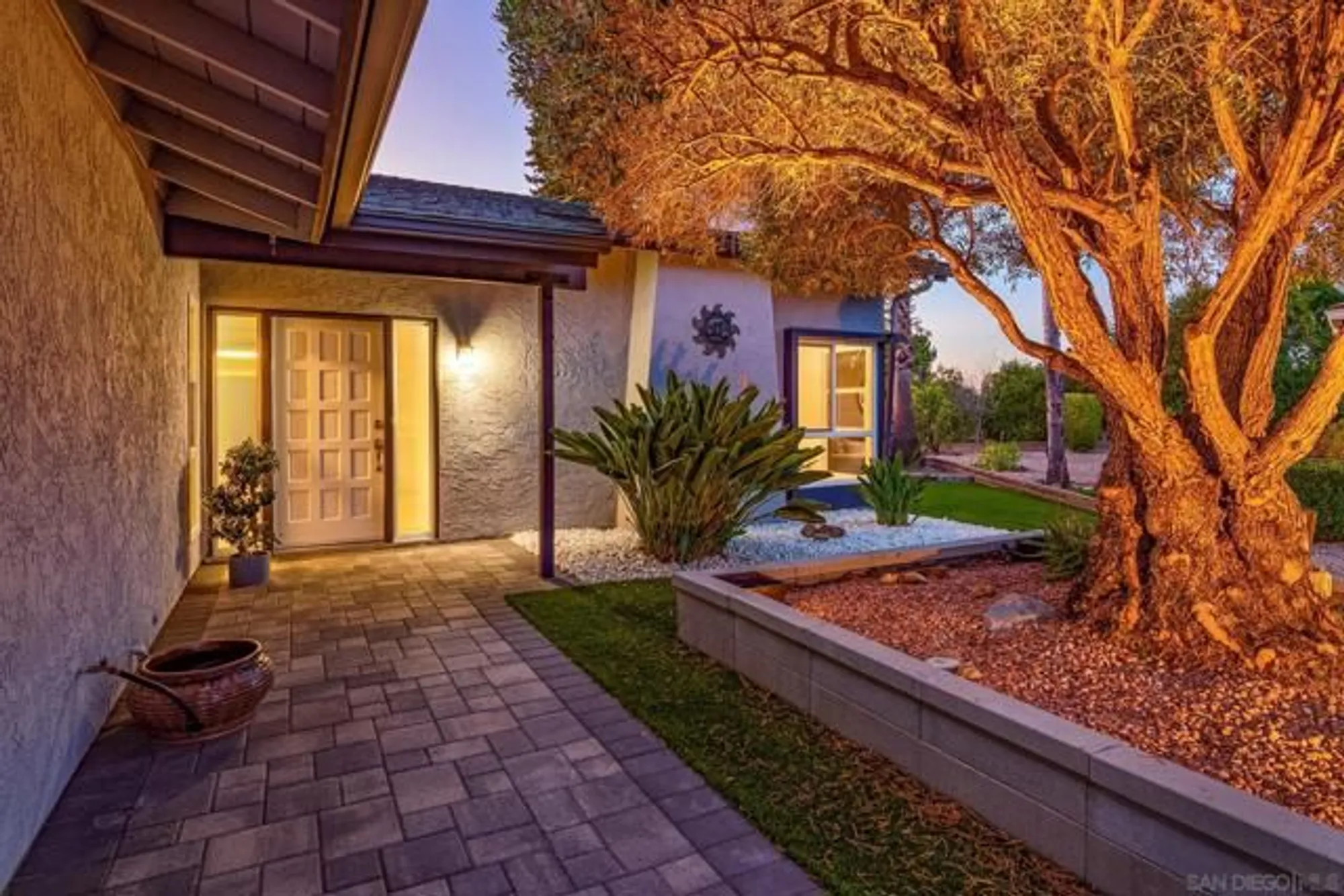 Property Slideshow image 38 of 42 | 16556 gabarda rd, San Diego, CA, 92128