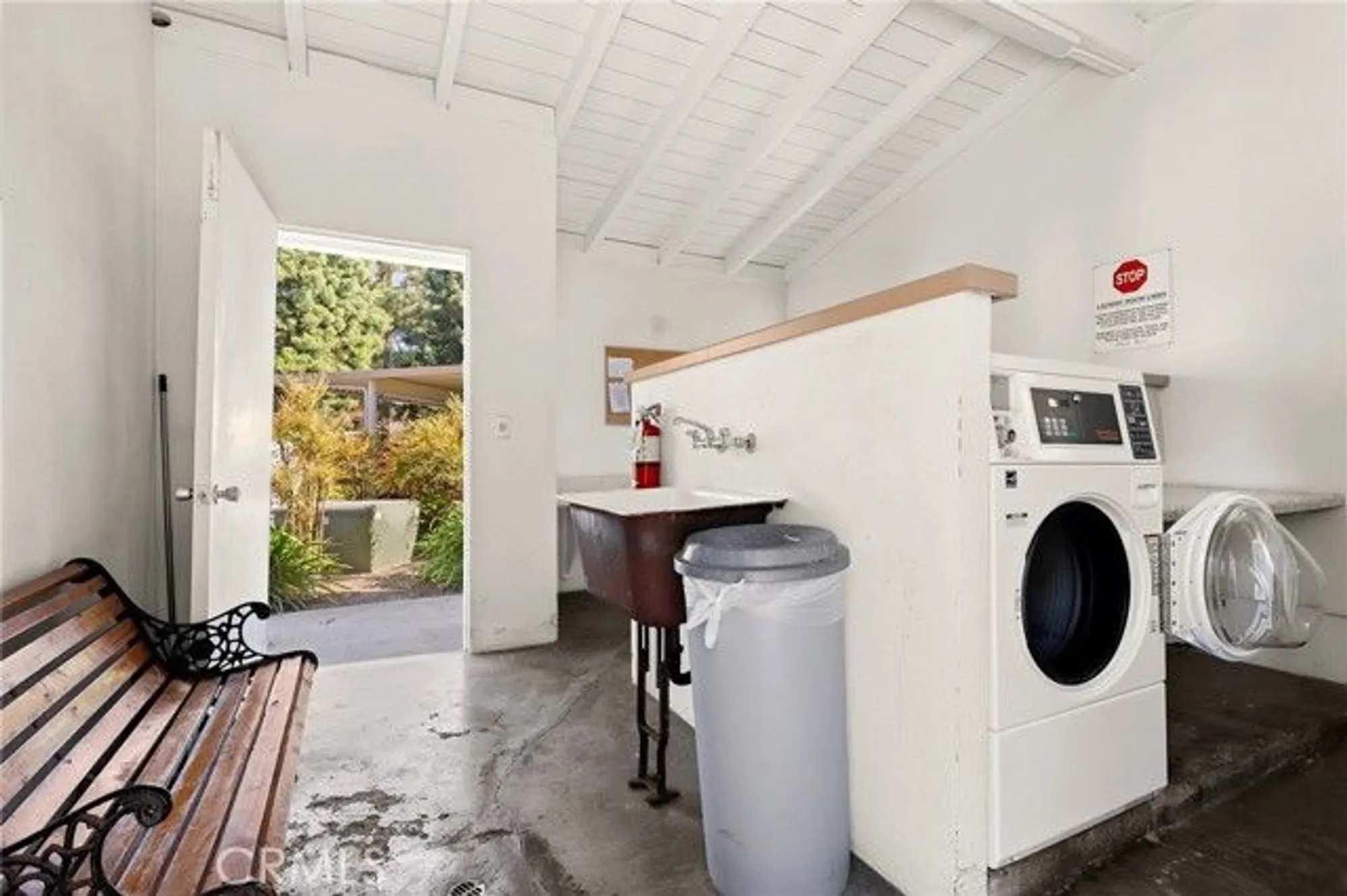 Property Slideshow image 19 of 24 | 2285 via puerta p, Laguna Woods, CA, 92637