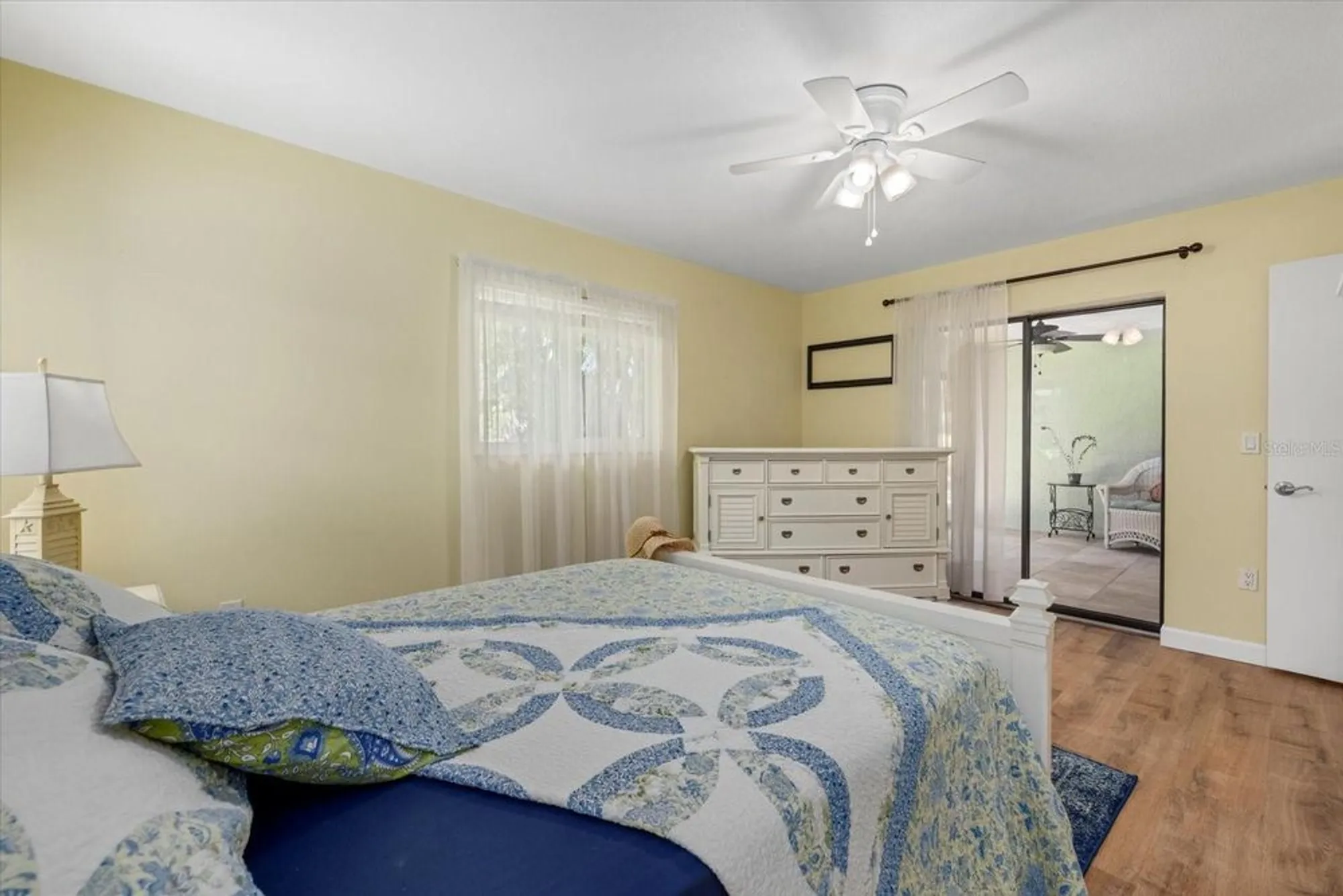 Property Slideshow image 16 of 33 | 7205 wood creek dr 16, Sarasota, FL, 34231