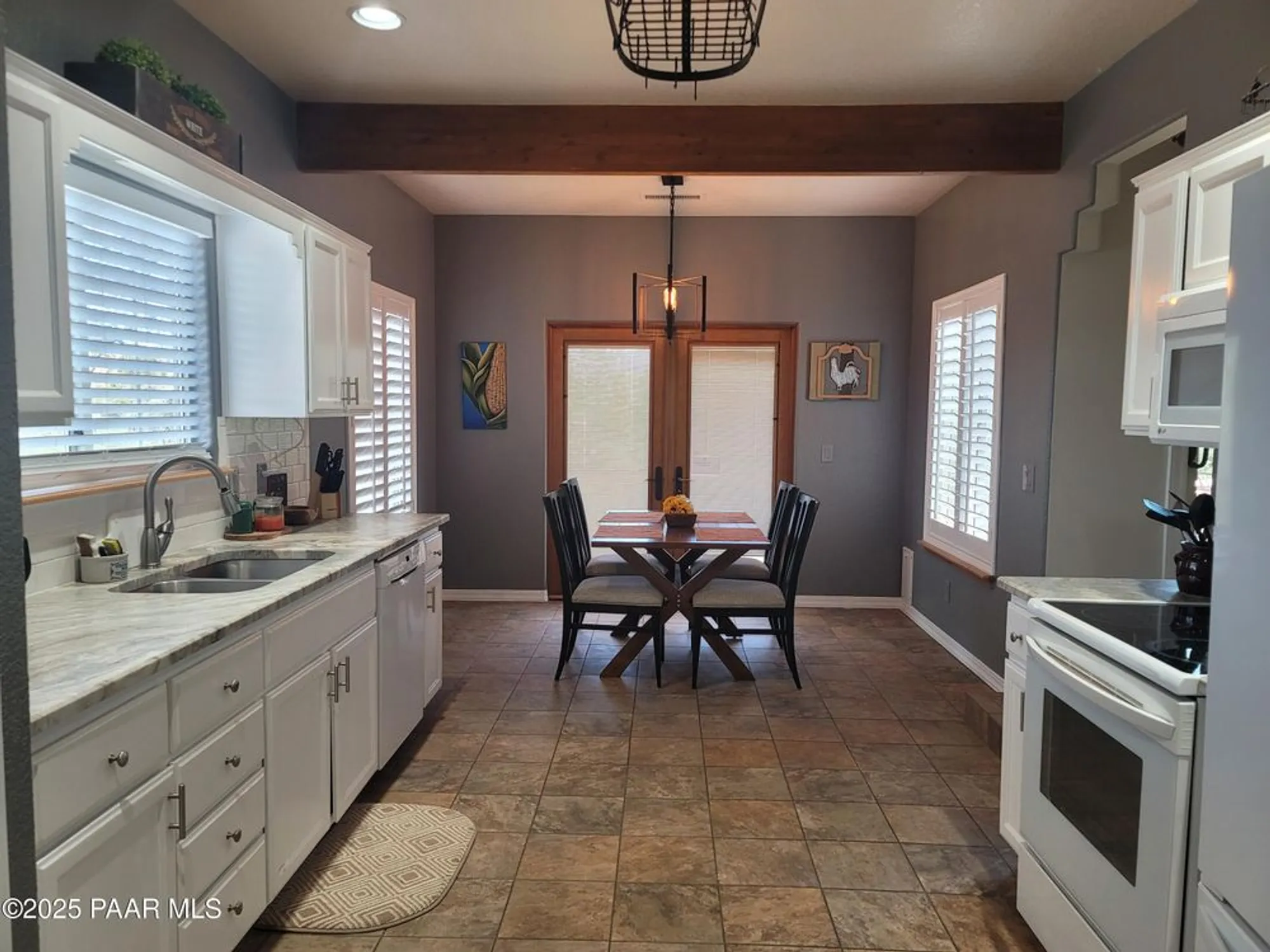 Property Slideshow image 8 of 17 | 5009 alamitos ct, Prescott, AZ, 86301