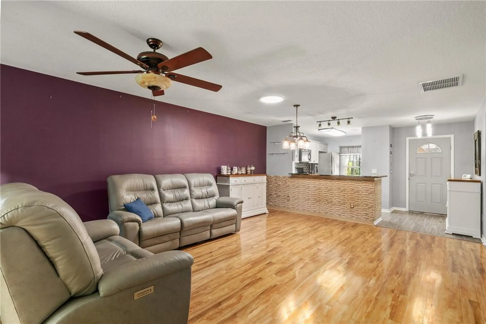 Property Slideshow image 6 of 39 | 26917 white plains way, Leesburg, FL, 34748