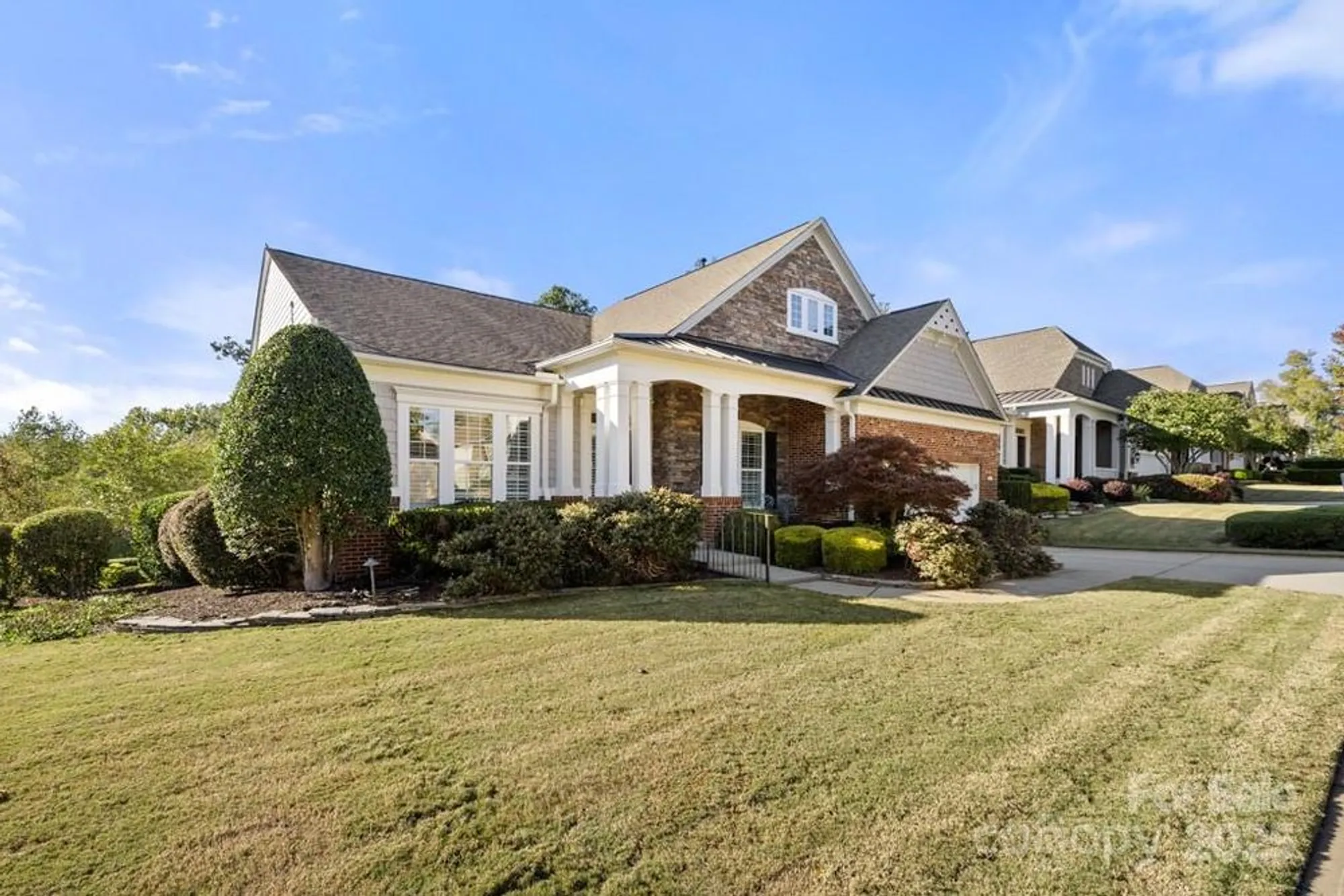 Property Slideshow image 2 of 48 | 39653 rosebay ct, Indian Land, SC, 29707