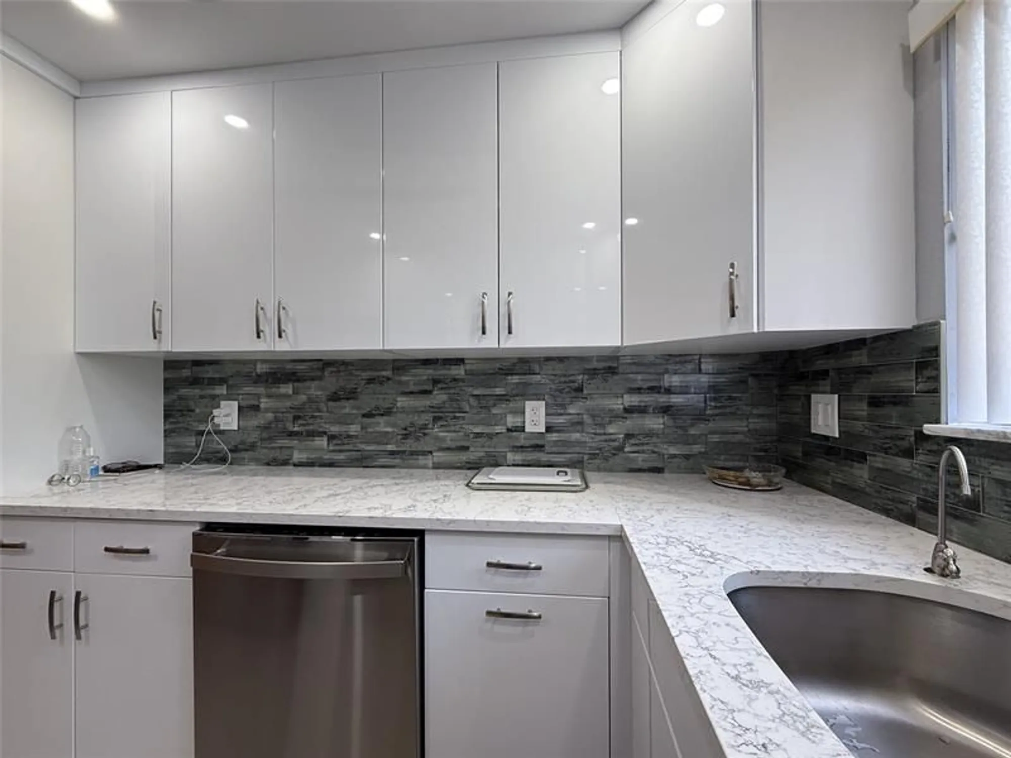 Property Slideshow image 10 of 41 | 7448 ashmont cir 312, Tamarac, FL, 33321