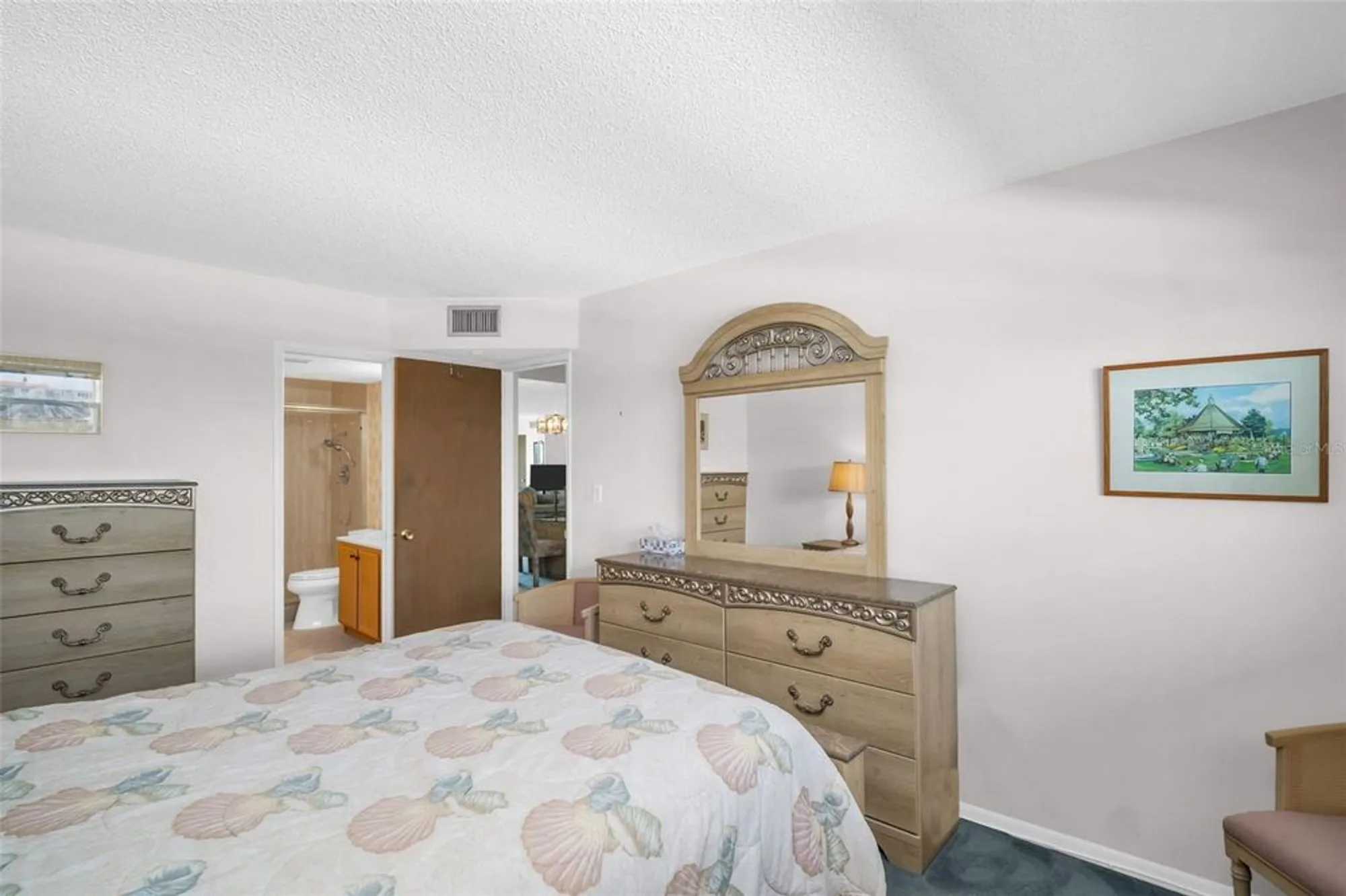 Property Slideshow image 17 of 28 | 5980 shore blvd 403, Gulfport, FL, 33707