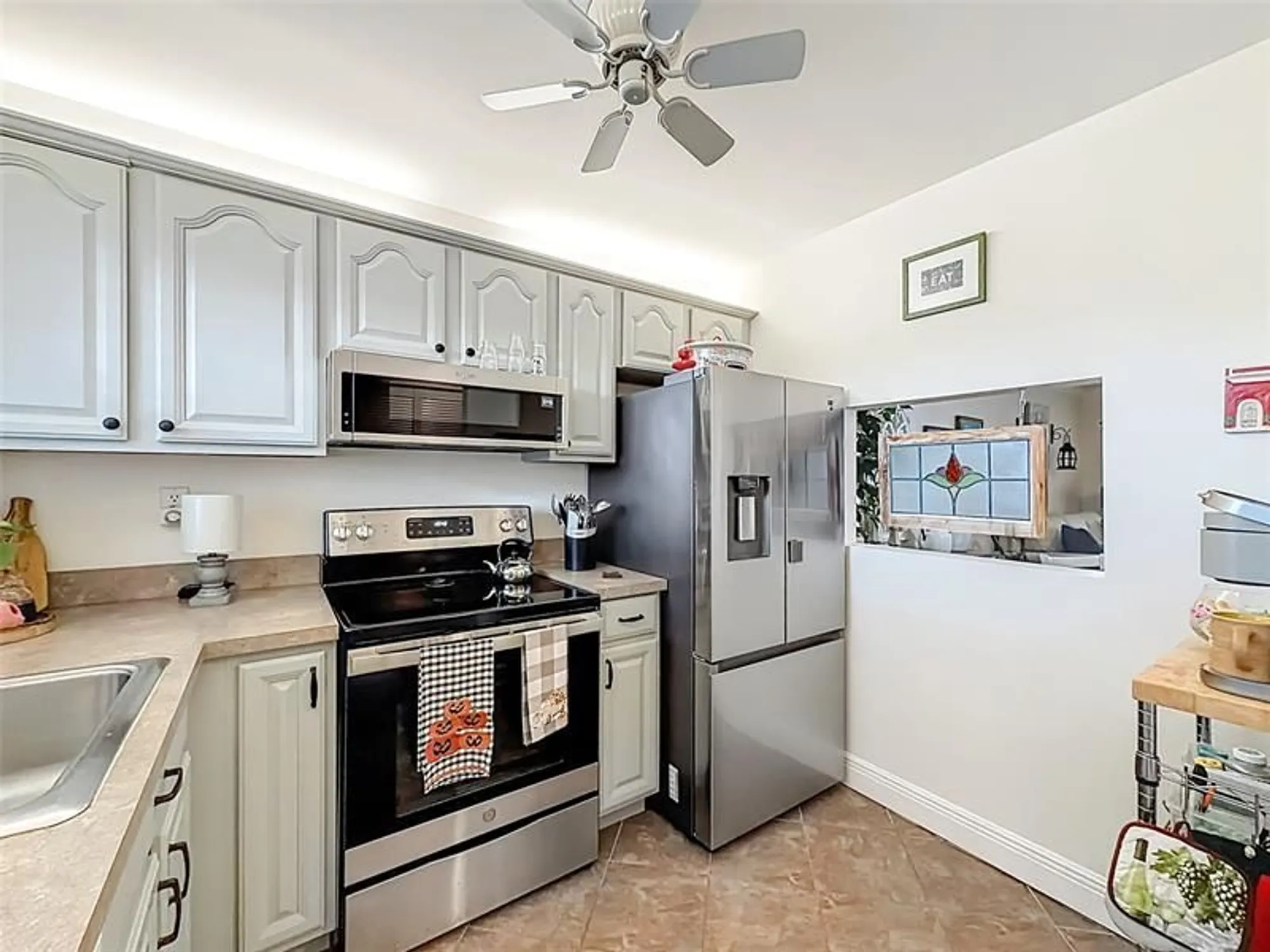 Property Slideshow image 9 of 52 | 6570 royal palm blvd apt 312, Margate, FL, 33063