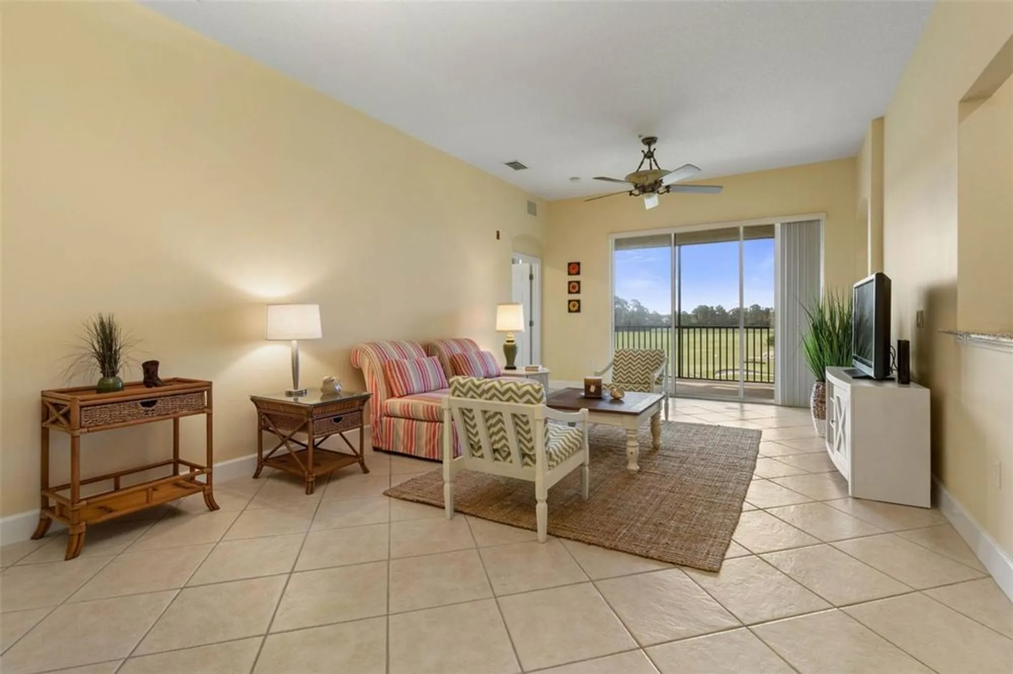 Property Slideshow image 8 of 71 | 200 riverfront dr b303, Palm Coast, FL, 32137