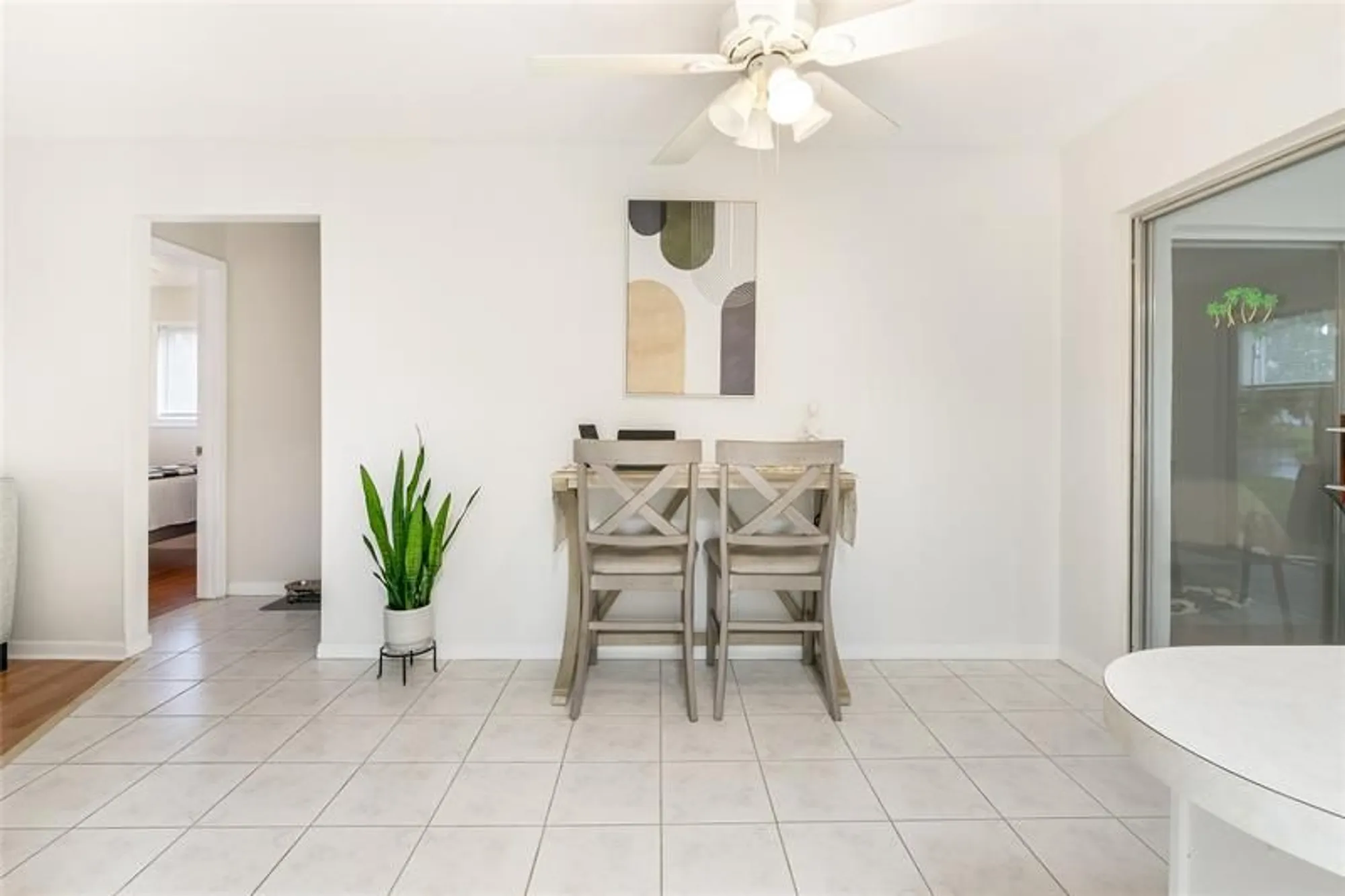 Property Slideshow image 11 of 30 | 985 nw 69th ave, Margate, FL, 33063