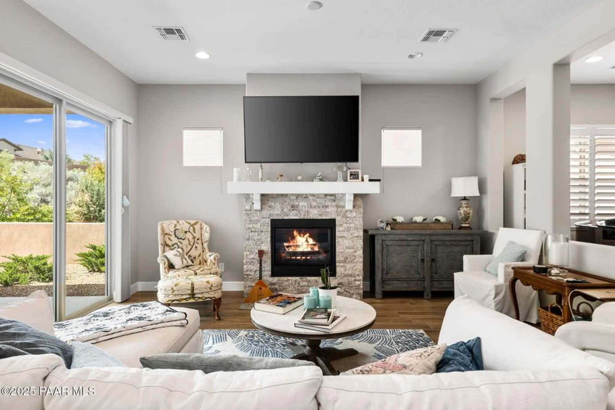 Property Slideshow image 7 of 33 | 829 royal tulips st, Prescott, AZ, 86301