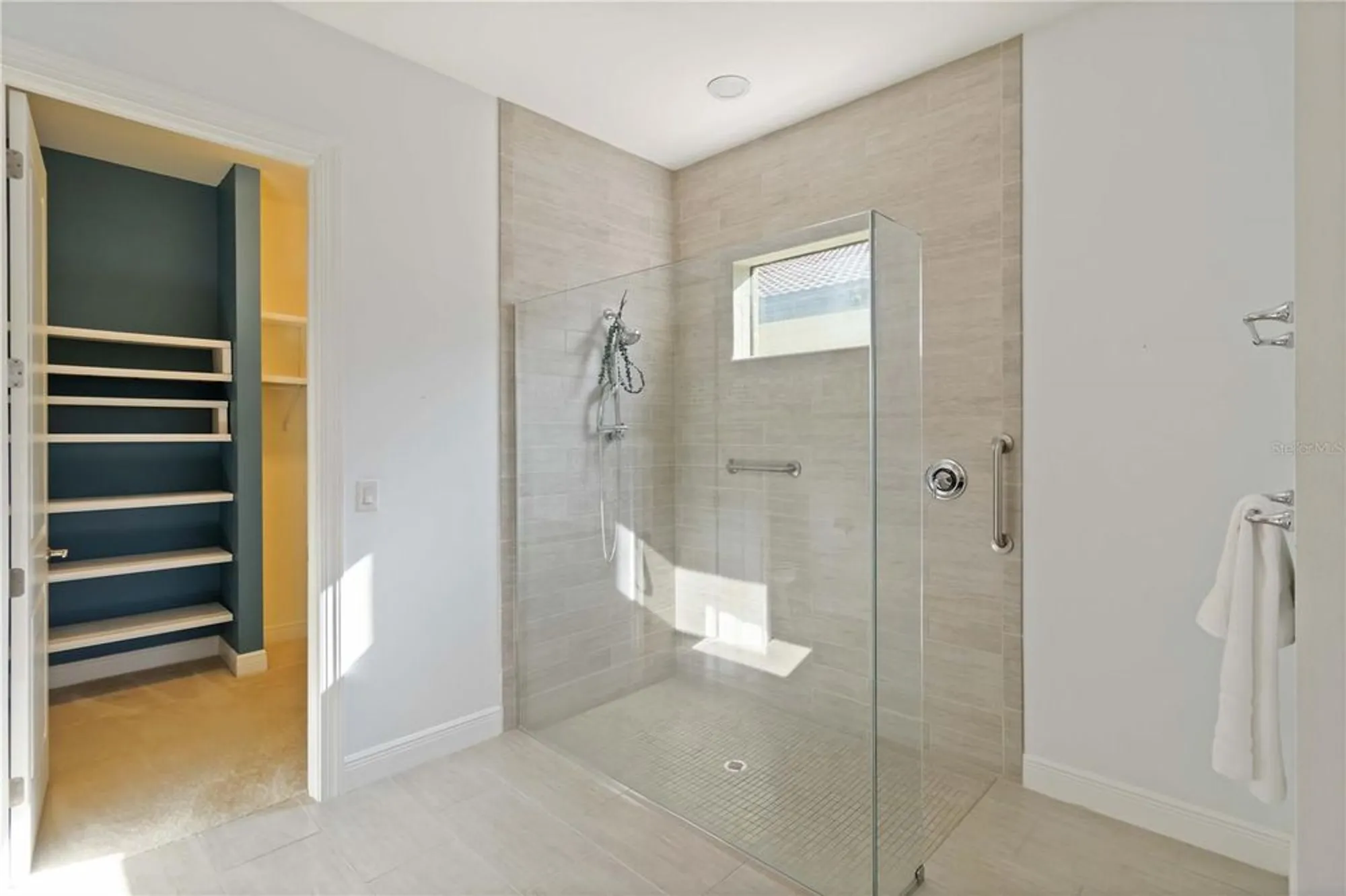 Property Slideshow image 20 of 75 | 10618 corkwood ct, Venice, FL, 34293