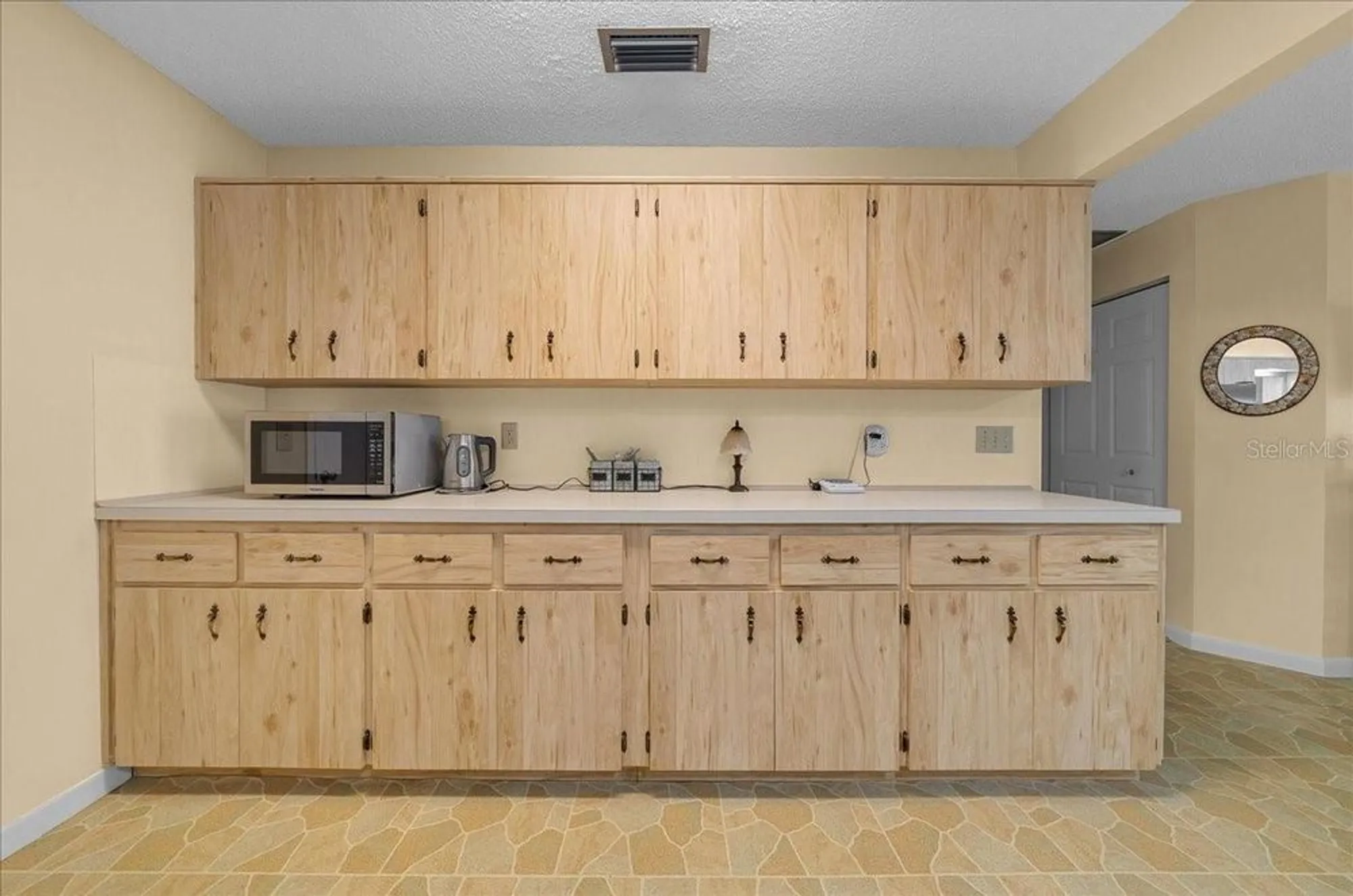 Property Slideshow image 15 of 45 | 8715 sw 97th st a, Ocala, FL, 34481