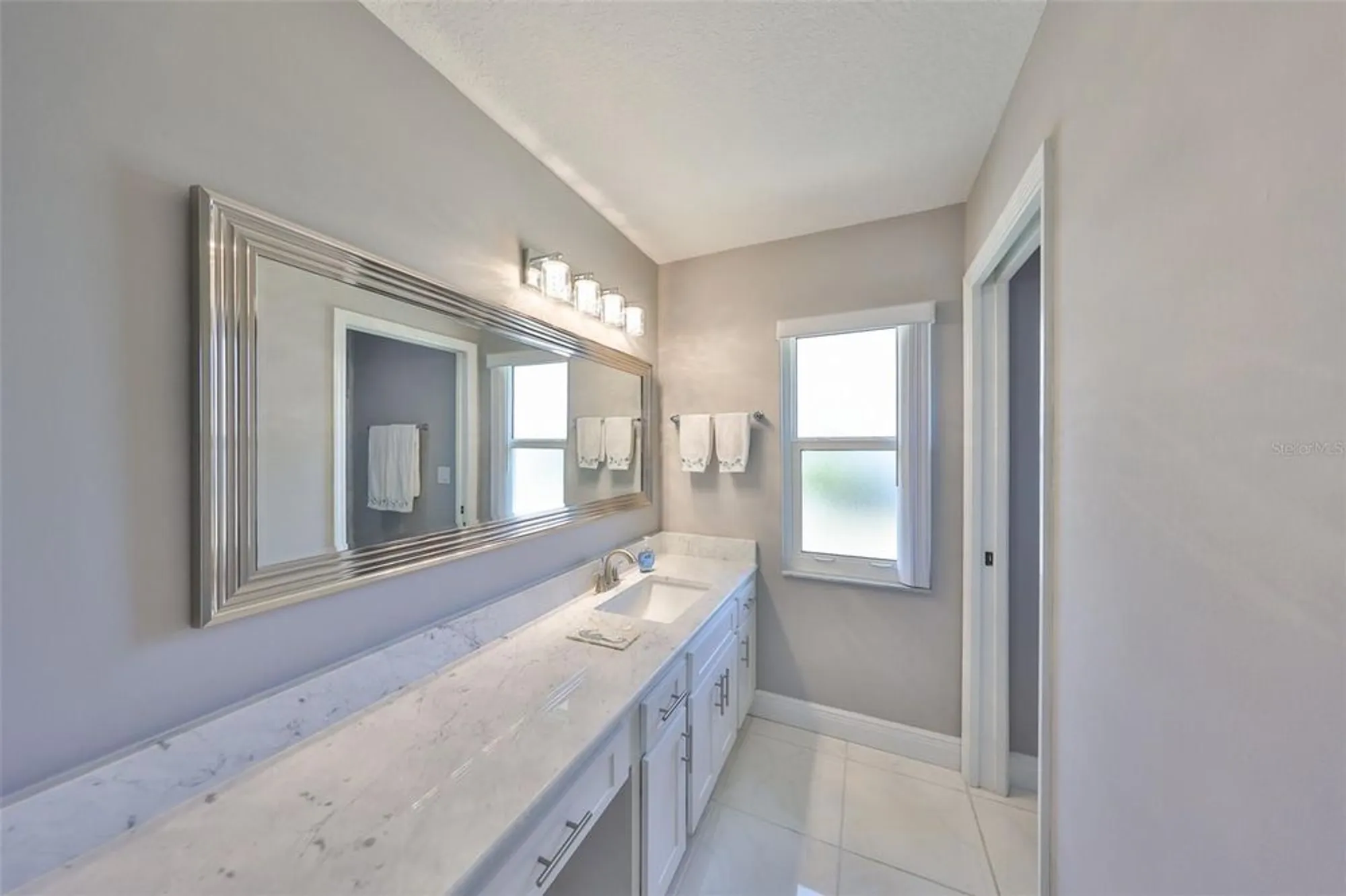 Property Slideshow image 24 of 53 | 1806 wolf laurel dr, Sun City Center, FL, 33573