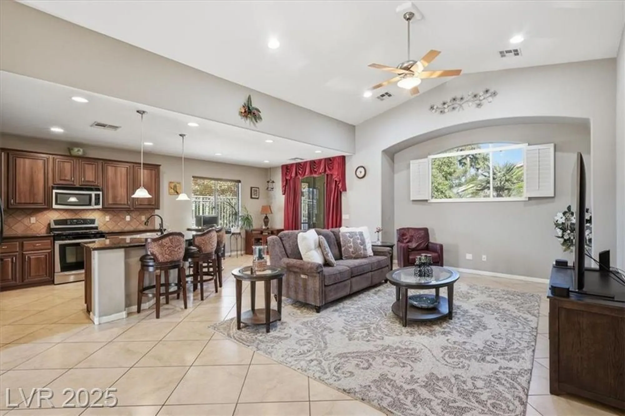Property Slideshow image 21 of 38 | 3736 jasmine heights ave, North Las Vegas, NV, 89081