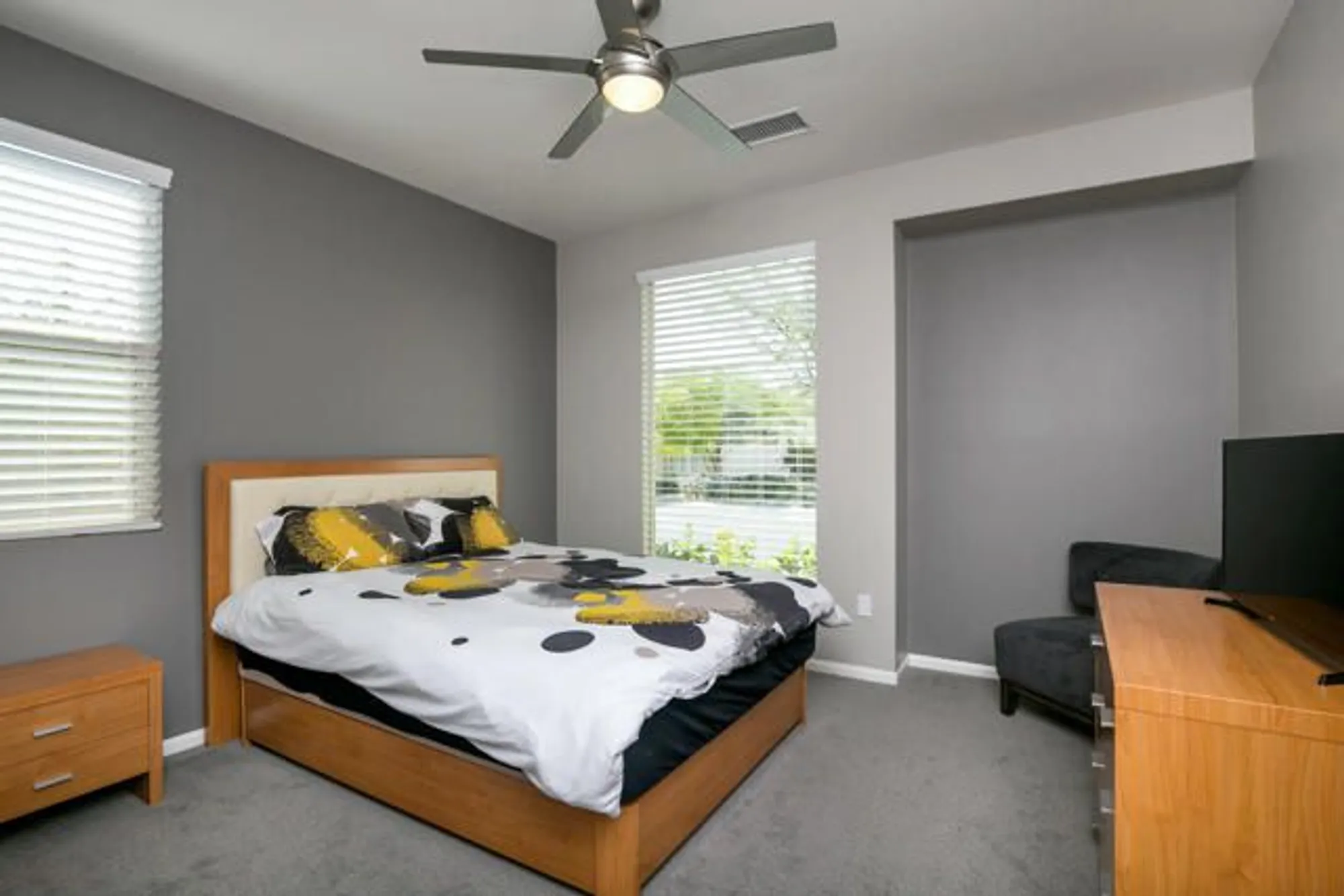 Property Slideshow image 18 of 51 | 82800 kingsboro ln, Indio, CA, 92201