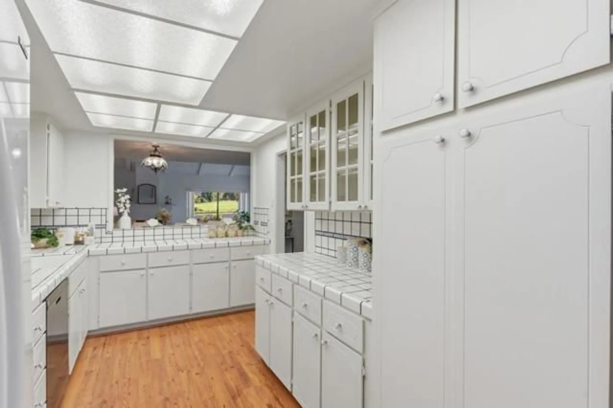 Property Slideshow image 11 of 38 | 6098 montgomery ct, San Jose, CA, 95135