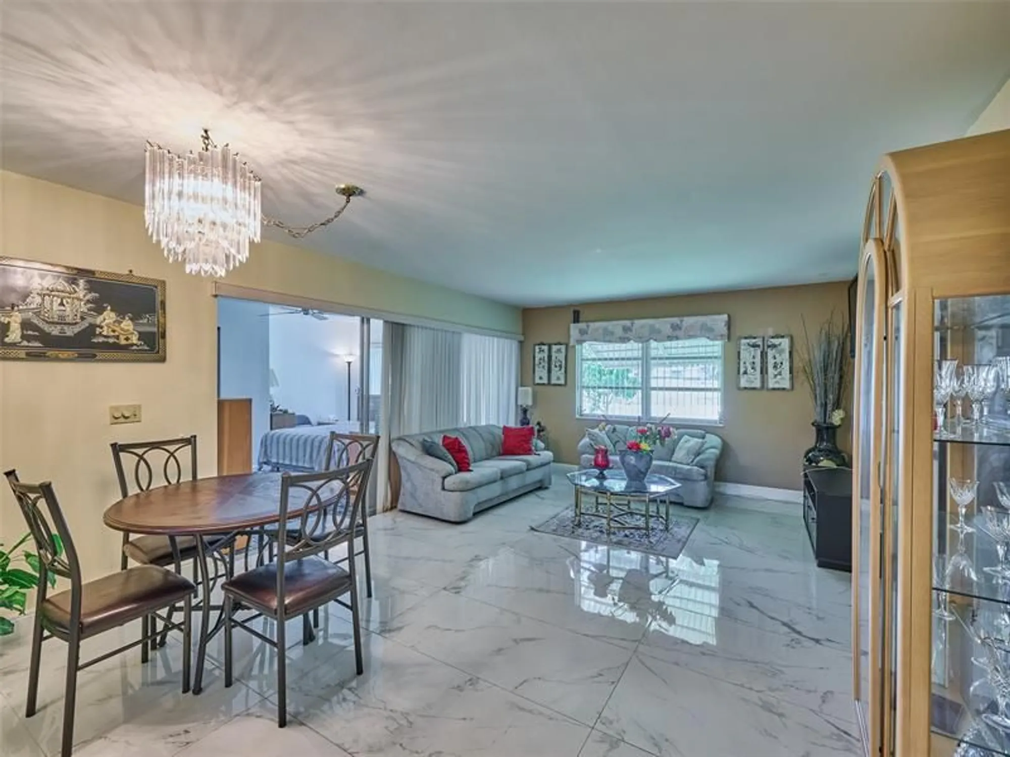 Property Slideshow image 20 of 26 | 7708 margate blvd, Margate, FL, 33063