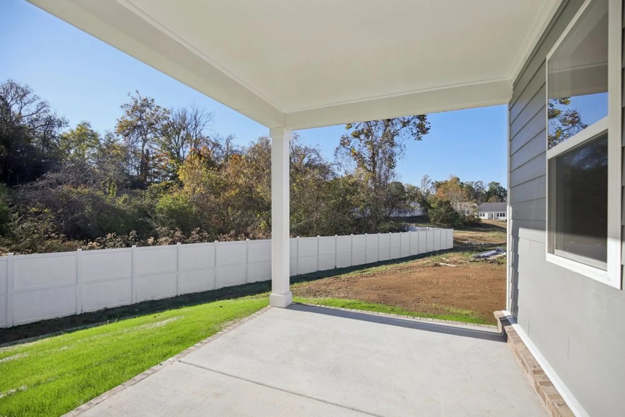 Property Slideshow image 45 of 54 | 328 stonehaus cir, Antioch, TN, 37013