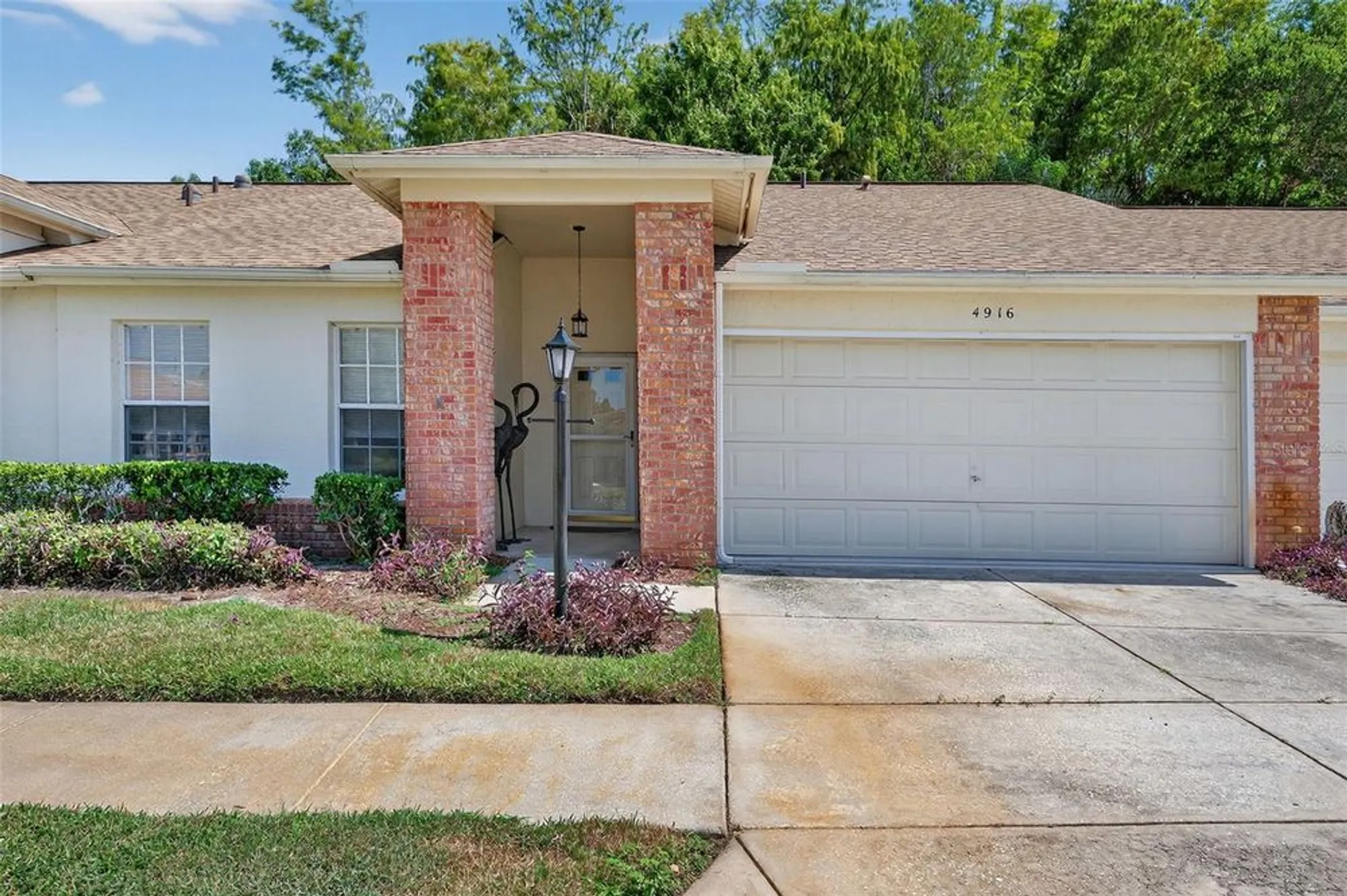 Property Slideshow image 1 of 53 | 4916 troon ln, New Port Richey, FL, 34655
